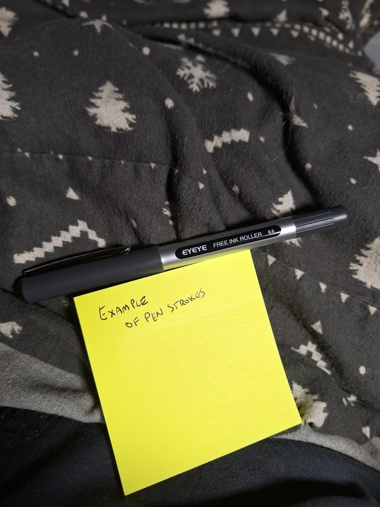 EYEYE Rollerball Pens 0.5mm Black 50 Pack, Extra Fine Point Quick Dry Liquid Ink Roller Ball Pens Fine Point Smooth Writing Pen for Journaling, Note Taking, Office, School Supplies - Customer Photo 2