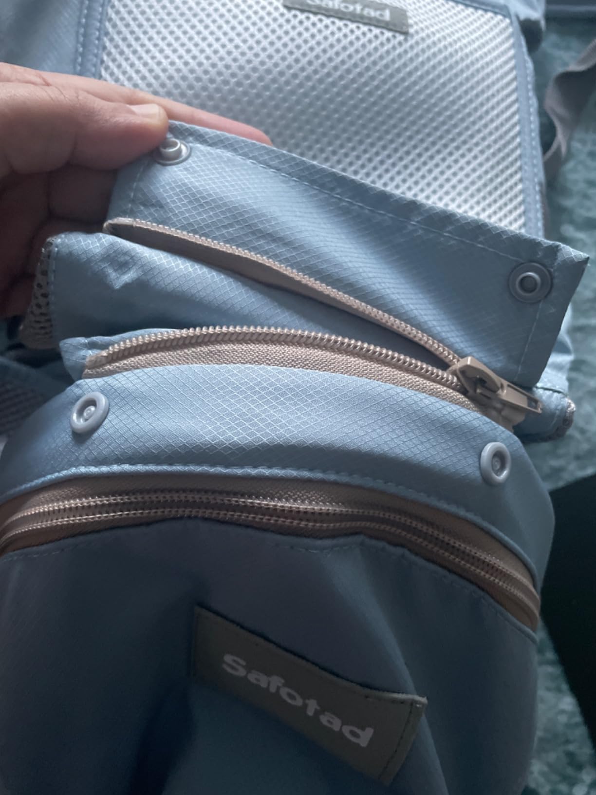 Baby Carrier with Hip Seat,Ergonomic M Position 6in1 Baby Carrier Newborn to Toddler,Head Support and Breathable Mesh Newborn Carrier,Adjustable Baby Holder Carrier for Dad&Mom-Grey Customer Review Baby Carrier with Hip Seat,Ergonomic M Position 6in1 Baby Carrier Newborn to Toddler,Head Support and Breathable Mesh Newborn Carrier,Adjustable Baby Holder Carrier for Dad&Mom-Grey - Customer Photo 4