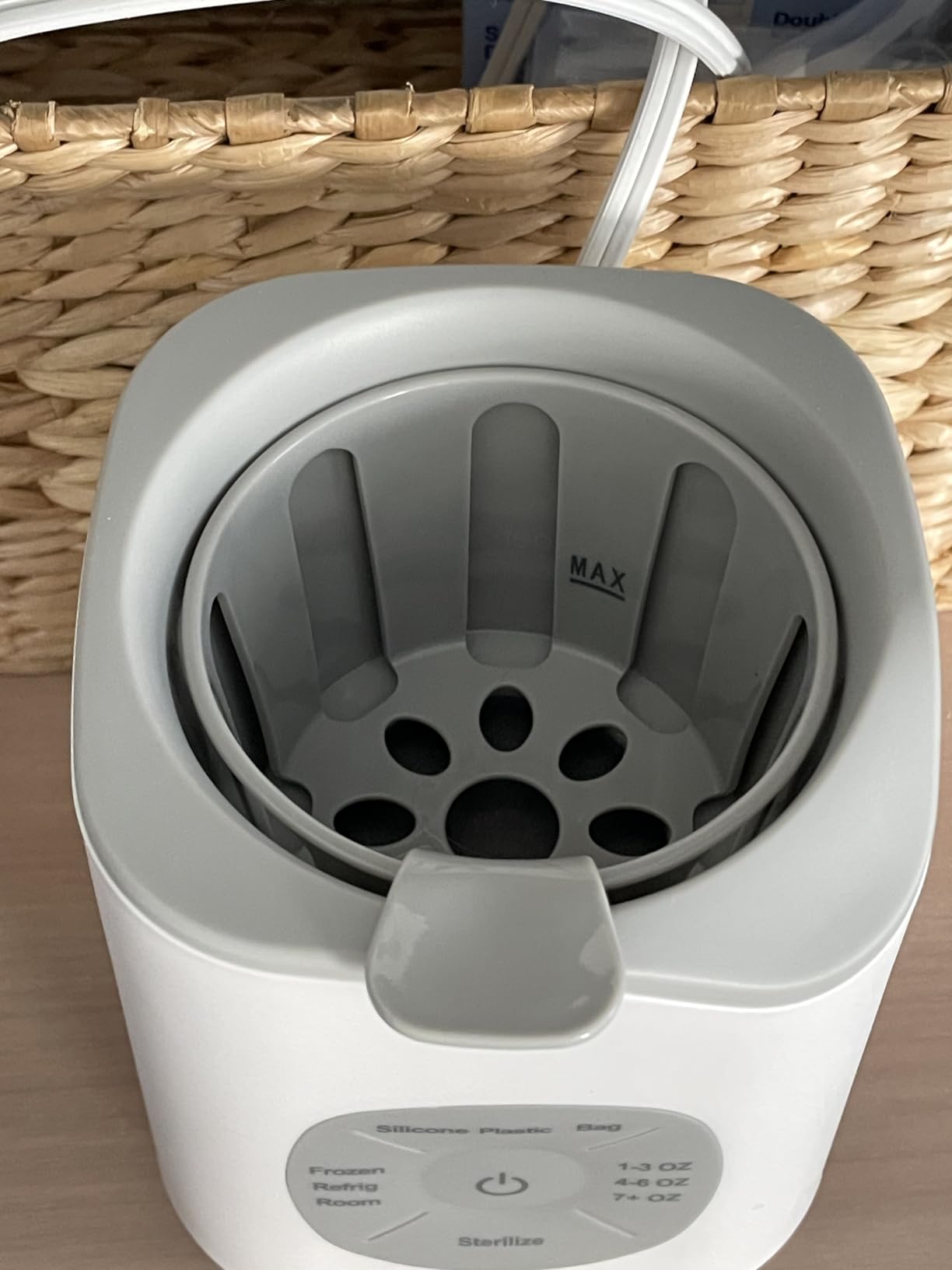 GROWNSY Bottle Warmer, Baby Bottle Warmer Fast for Breastmilk & Formula, Accurate Temperature Control, Milk Warmer for All Bottles with Thaw, Sterilizing, Keep Warm, Heat Food Customer Review GROWNSY Bottle Warmer, Baby Bottle Warmer Fast for Breastmilk & Formula, Accurate Temperature Control, Milk Warmer for All Bottles with Thaw, Sterilizing, Keep Warm, Heat Food - Customer Photo 2