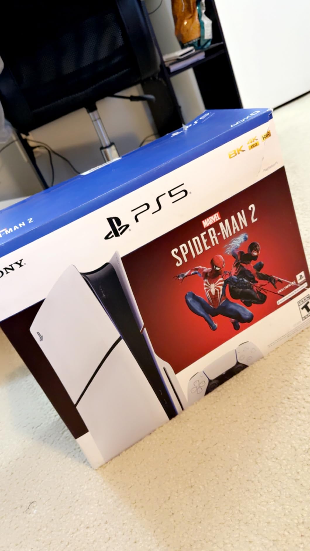 PlayStation 5 Console - Marvel's Spider-Man 2 Bundle (slim) - Customer Photo 1