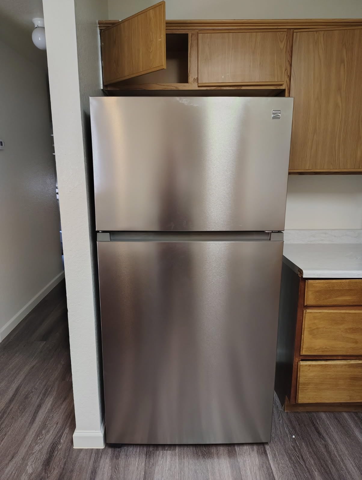 Kenmore 33 in. 20.4 cu. ft Capacity Refrigerator/Freezer with Full-Width Adjustable Glass Shelving, Humidity Control Crispers, Ice Maker, ENERGY STAR Certified, Fingerprint Resistant Stainless Steel - Customer Photo 2