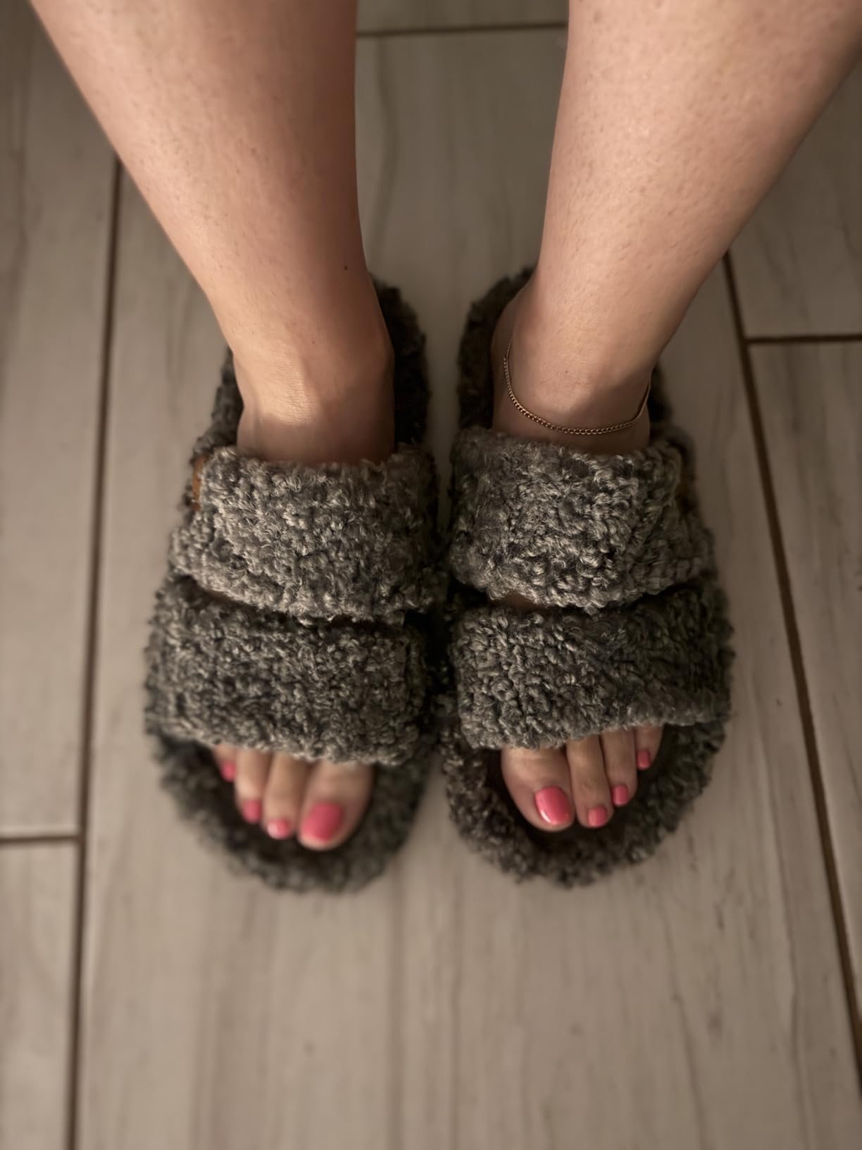 EverFoams Womens Fuzzy Open-toe Slippers Soft Comfy Memory Foam Indoor House Shoes - Customer Photo 4