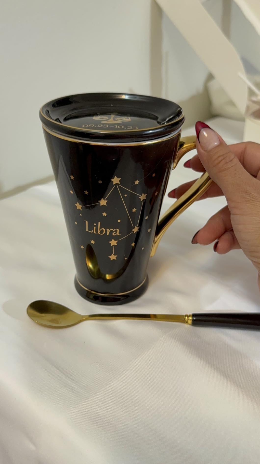 Maustic Capricorn Gifts for Women Men, December January Birthday Gifts, Zodiac Sign Gift, Astrology Horoscope Constellation Gift for Best Friend, Astrology Lover, Capricorn Coffee Mug, 12 Oz - Customer Photo 1