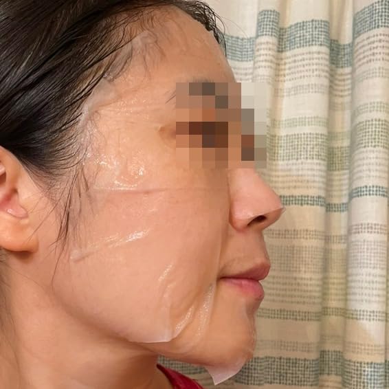 FARMSKIN Superfood Salad Sheet Mask Set of 6 | Korean Face Mask Sheets w/Mangosteen, Broccoli, Carrot, Coconut, Blueberry & Tomato | Refreshing, Nourishing & Cruelty-Free Face Mask Skincare Set Customer Review FARMSKIN Superfood Salad Sheet Mask Set of 6 | Korean Face Mask Sheets w/Mangosteen, Broccoli, Carrot, Coconut, Blueberry & Tomato | Refreshing, Nourishing & Cruelty-Free Face Mask Skincare Set - Customer Photo 2