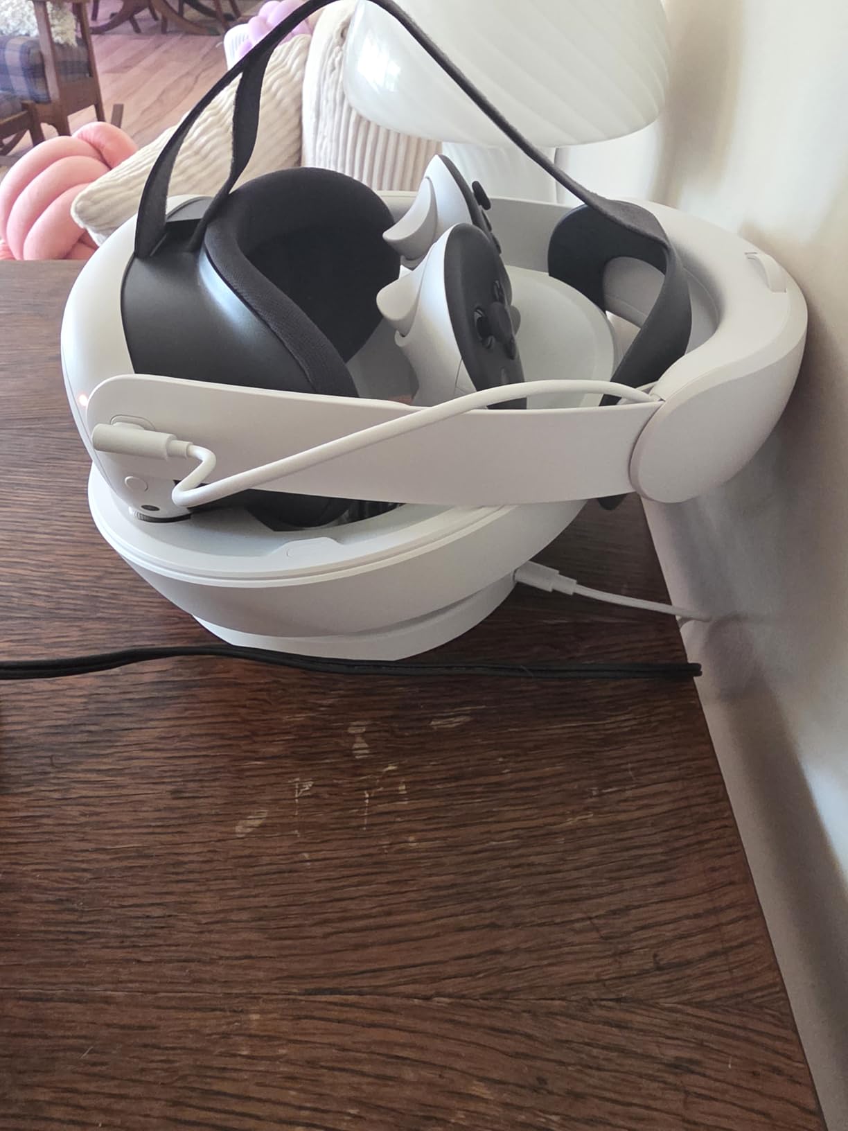 Meta Quest Elite Strap with Battery — Works with Meta Quest 3/3S — Up to 2 Extra Hours Playtime — Premium Comfort and Weight Distribution — Adjustable, Ergonomic Fit - Customer Photo 1