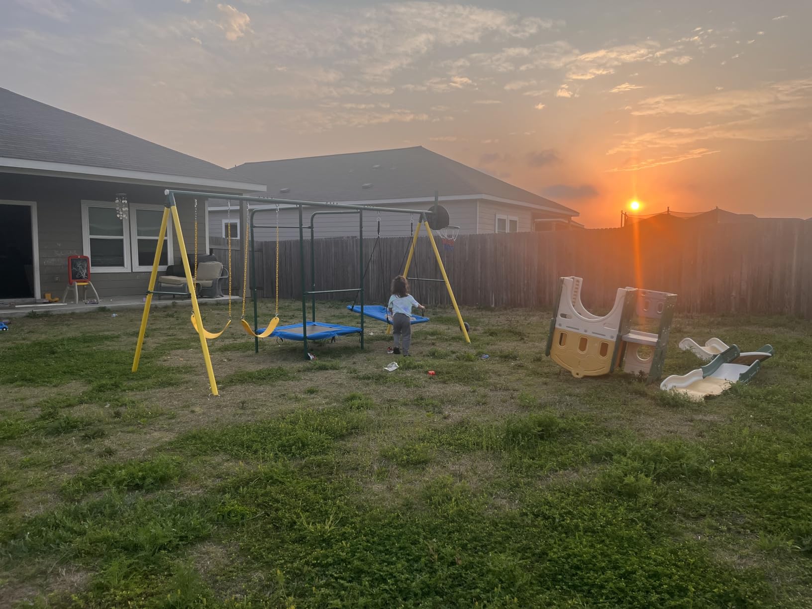 Swing Sets for Backyard, 5-in-1 Outdoor Swing Set, 660 lbs Heavy Duty Extra Large Metal Kids Swing Sets with Trampoline, Platform Swing, 2 Swings and Basketball Hoop - Customer Photo 2