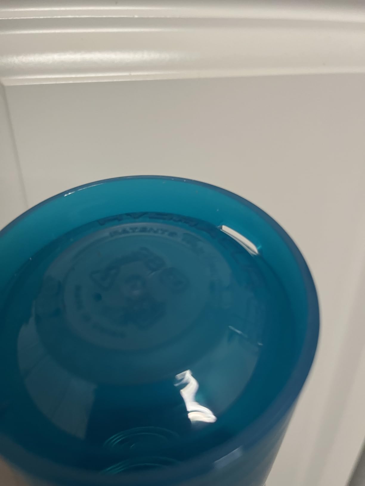 Hydra Cup ProFlow Shaker Bottles 6-Pack (28oz) | Protein Shaker Cups with Whisk Ball, Leak-Proof Lid, Hidden Carry Handle | BPA-Free Gym Mixer for Protein Powder, Mixing Supplements, Fresh Colors Customer Review Hydra Cup ProFlow Shaker Bottles 6-Pack (28oz) | Protein Shaker Cups with Whisk Ball, Leak-Proof Lid, Hidden Carry Handle | BPA-Free Gym Mixer for Protein Powder, Mixing Supplements, Fresh Colors - Customer Photo 1