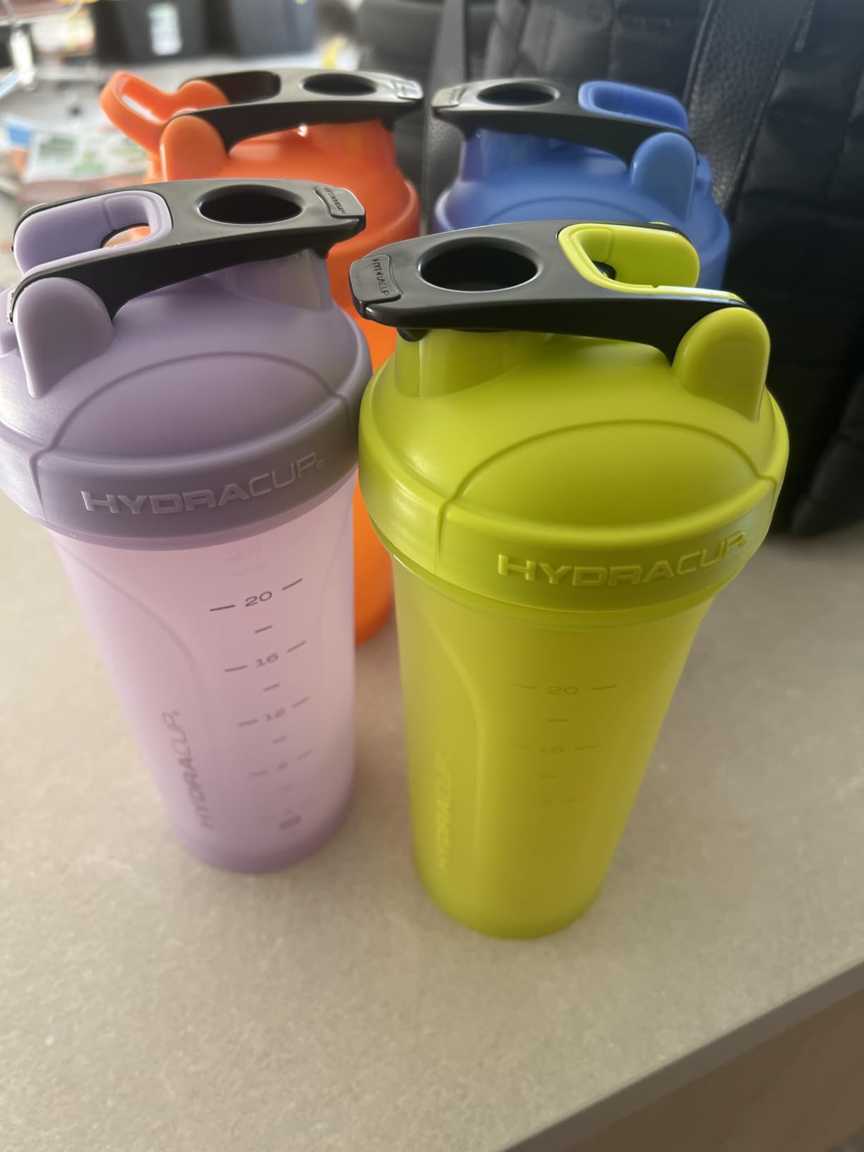 Hydra Cup ProFlow Shaker Bottles 6-Pack (28oz) | Protein Shaker Cups with Whisk Ball, Leak-Proof Lid, Hidden Carry Handle | BPA-Free Gym Mixer for Protein Powder, Mixing Supplements, Fresh Colors Customer Review Hydra Cup ProFlow Shaker Bottles 6-Pack (28oz) | Protein Shaker Cups with Whisk Ball, Leak-Proof Lid, Hidden Carry Handle | BPA-Free Gym Mixer for Protein Powder, Mixing Supplements, Fresh Colors - Customer Photo 2