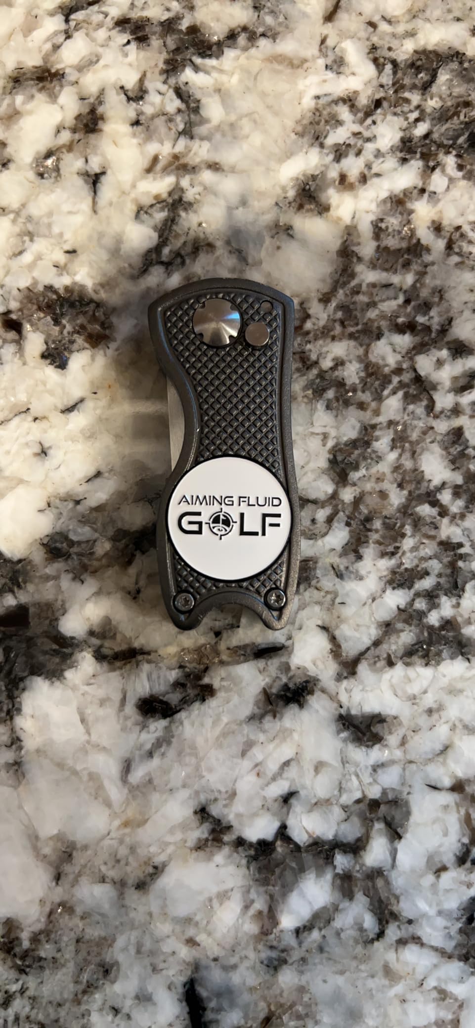 Golf Divot Repair Tool — 5-in-1 Golfing Ball Marker, Pitch Mark Repair, Putting Alignment, Club Tee, and Groove Cleaner, Accessory Metal Switchblade Design - Customer Photo 2