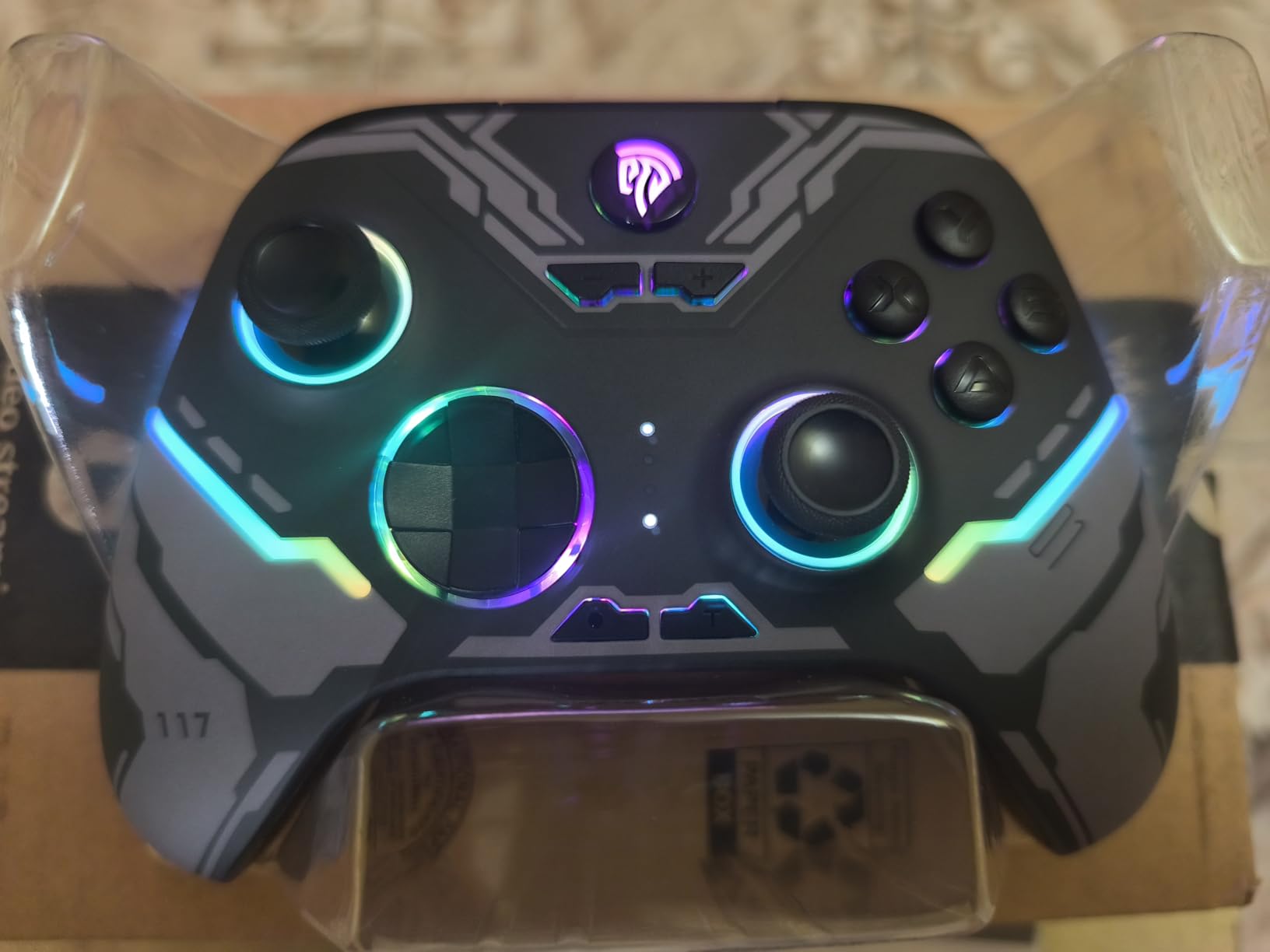 EasySMX X15 PC Controller - Enhanced Wireless Bluetooth Controller with Hall Joysticks/Hall Triggers/RGB Lighting - No Stick Drift, No Dead Zone - Work for Windows PC, Android, Steam and Switch Customer Review EasySMX X15 PC Controller - Enhanced Wireless Bluetooth Controller with Hall Joysticks/Hall Triggers/RGB Lighting - No Stick Drift, No Dead Zone - Work for Windows PC, Android, Steam and Switch - Customer Photo 1