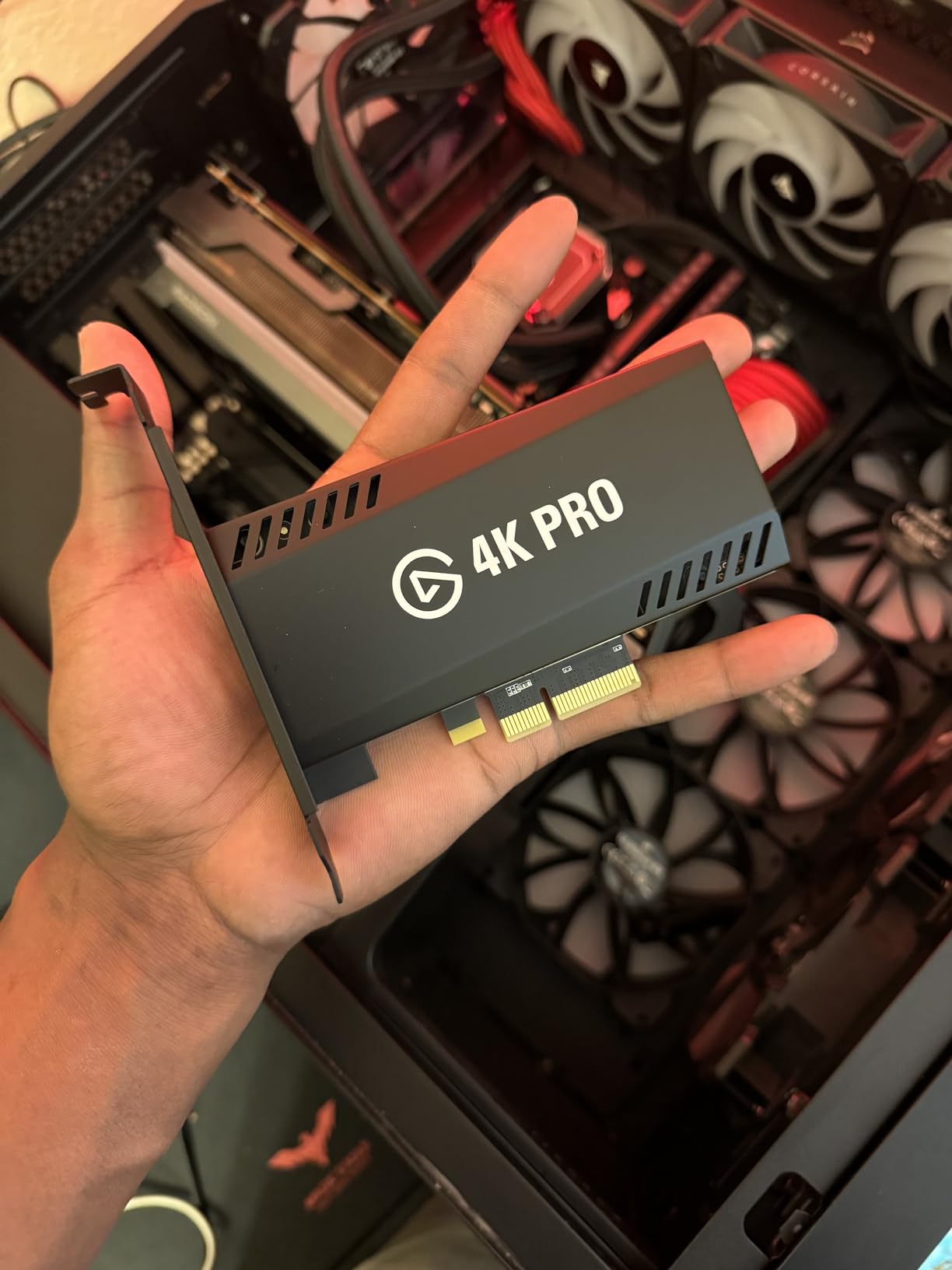 Elgato 4K Pro, Internal Capture Card: 8K60 Passthrough/4K60 HDR10 with Ultra-Low Latency on PS5 Pro, Xbox Series S, Nintendo Switch 2, for Streaming & Recording, Works with PC and Dual PC Setups Customer Review Elgato 4K Pro, Internal Capture Card: 8K60 Passthrough/4K60 HDR10 with Ultra-Low Latency on PS5 Pro, Xbox Series S, Nintendo Switch 2, for Streaming & Recording, Works with PC and Dual PC Setups - Customer Photo 5