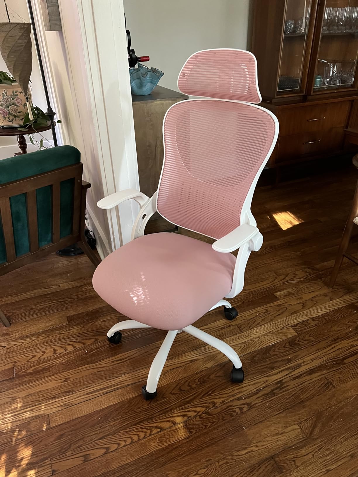 Sweetcrispy Office Computer Desk Chair, Ergonomic High-Back Mesh Rolling Work Chairs with Wheels and Adjustable Headrests, Comfortable Lumbar Support, Comfy Flip-up Arms for Home,Bedroom,Study, Black - Customer Photo 2