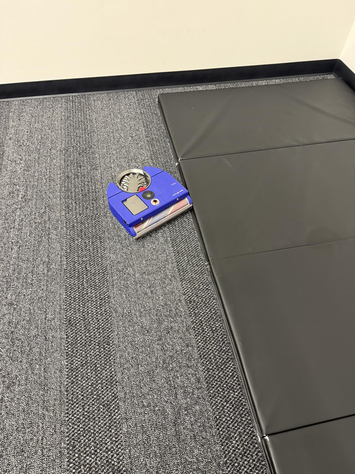 Dyson 360 Vis Nav Robot Vacuum - Customer Photo 1