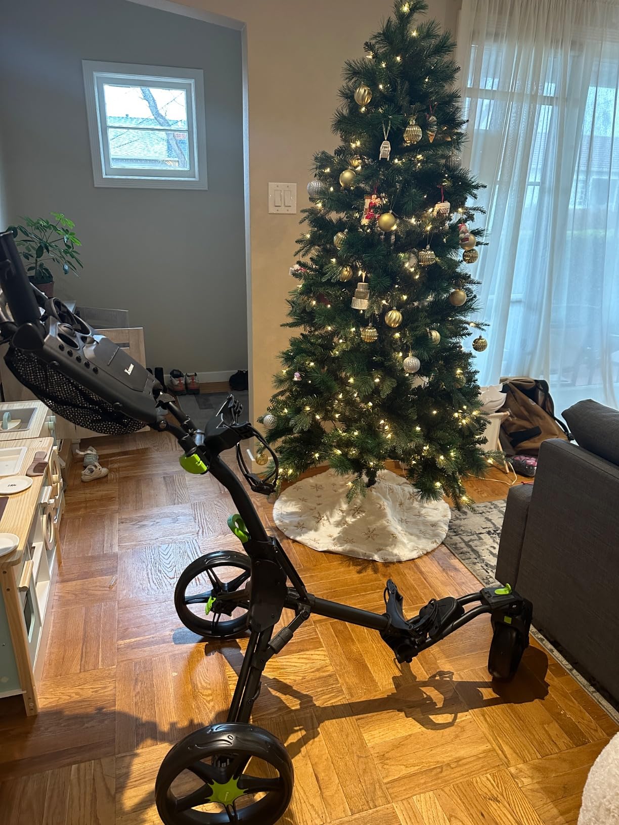 8 Pieces Complete Golf Club Set for Men Left or Right Handed – Mens Golf Clubs Full Set with Fairway Wood, Hybrid, Irons, Putter & Lightweight Bag Customer Review 8 Pieces Complete Golf Club Set for Men Left or Right Handed – Mens Golf Clubs Full Set with Fairway Wood, Hybrid, Irons, Putter & Lightweight Bag - Customer Photo 1