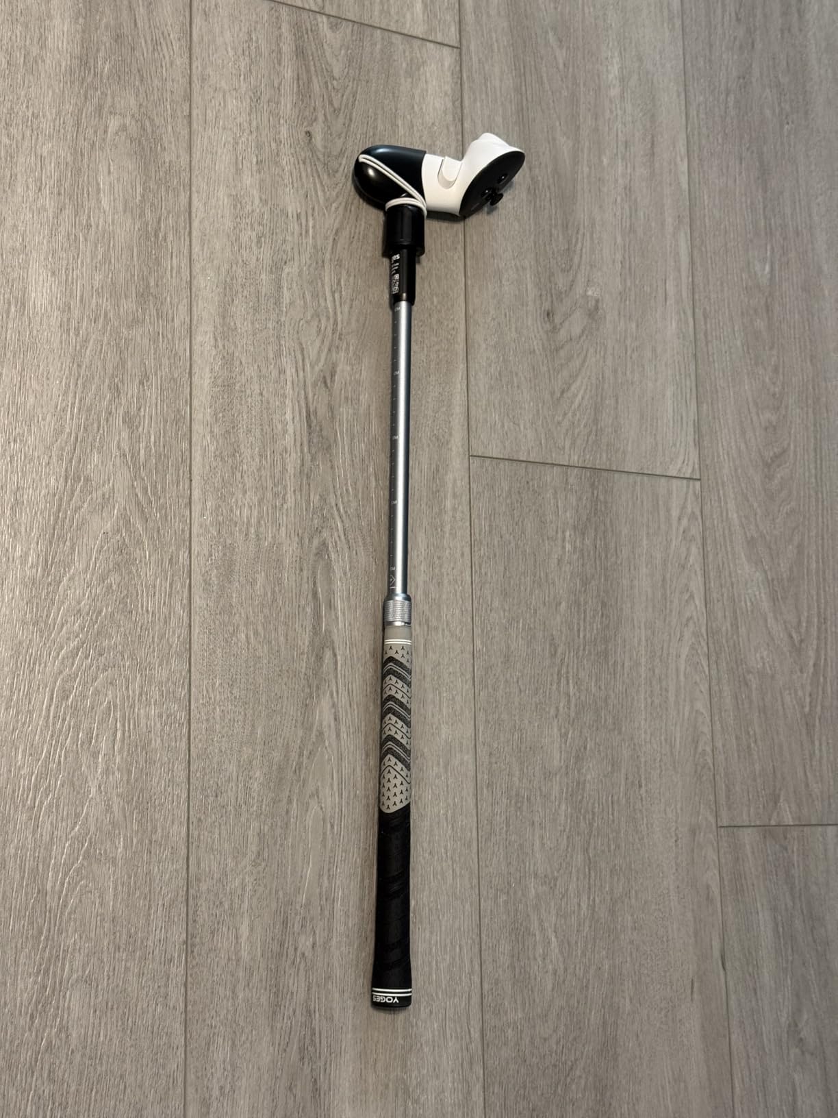 YOGES Adjustable Length VR Golf Club Handle Compatible with Oculus Quest 2 Accessories, Virtual Reality Controller Attachment, Simulator Real Golf Game Bat Adapter for Golf+, Walkabout Mini Golf Customer Review YOGES Adjustable Length VR Golf Club Handle Compatible with Oculus Quest 2 Accessories, Virtual Reality Controller Attachment, Simulator Real Golf Game Bat Adapter for Golf+, Walkabout Mini Golf - Customer Photo 1