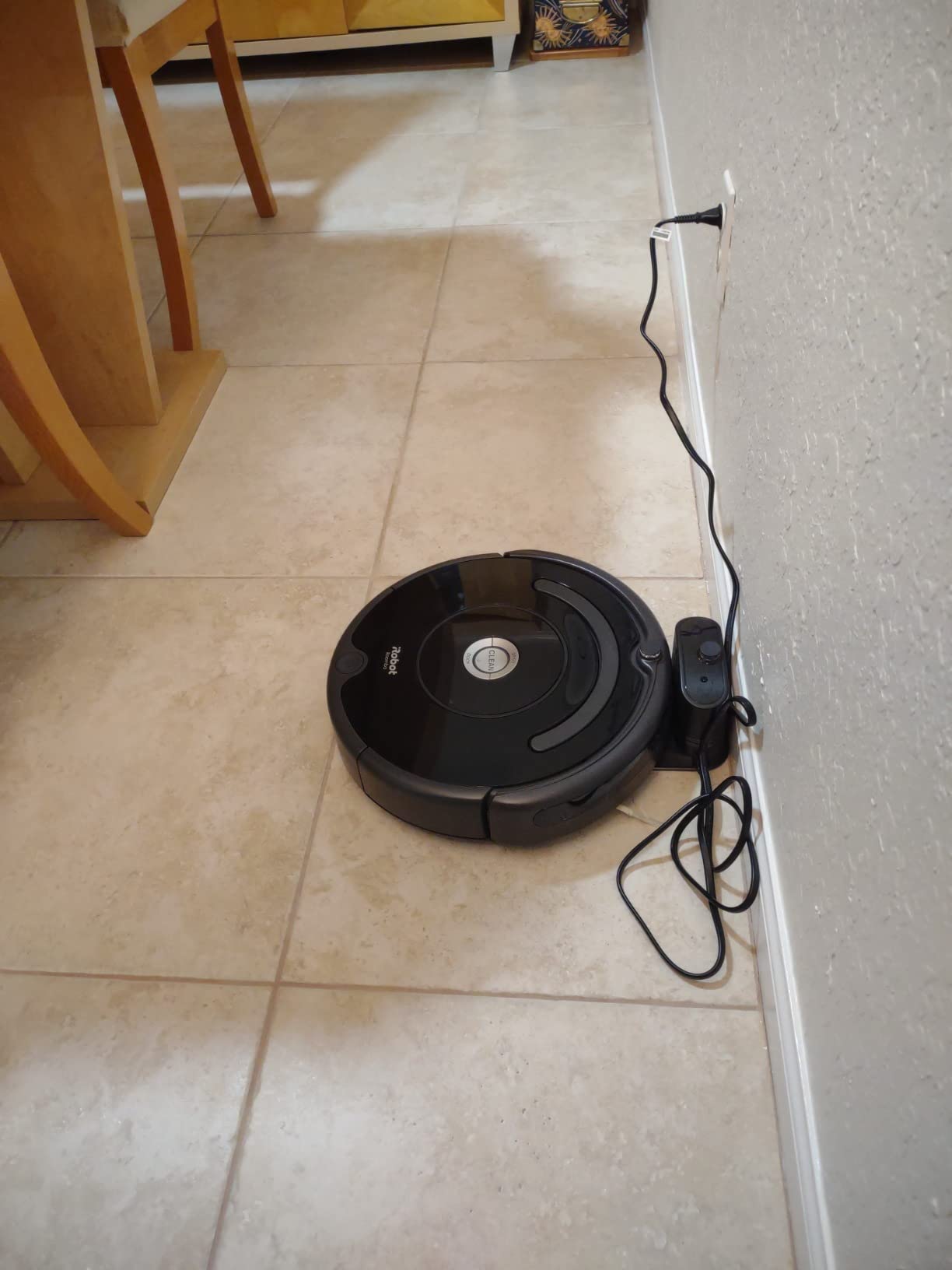 iRobot Roomba Vac Robot Vacuum (Q0120) - Easy to use, Power-Lifting Suction, Multi-Surface Cleaning, Smart Navigation Cleans in Neat Rows, Self-Charging, Alexa - Customer Photo 1