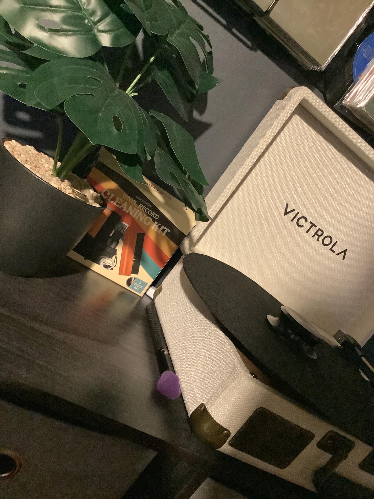 Stock Your Home Vinyl Record Cleaning Kit – 6-Piece Set with Vinyl Cleaner Spray, Anti-Static Velvet Brush, Needle Cleaning Gel & Brush, Drawstring Duster Bag - Customer Photo 2