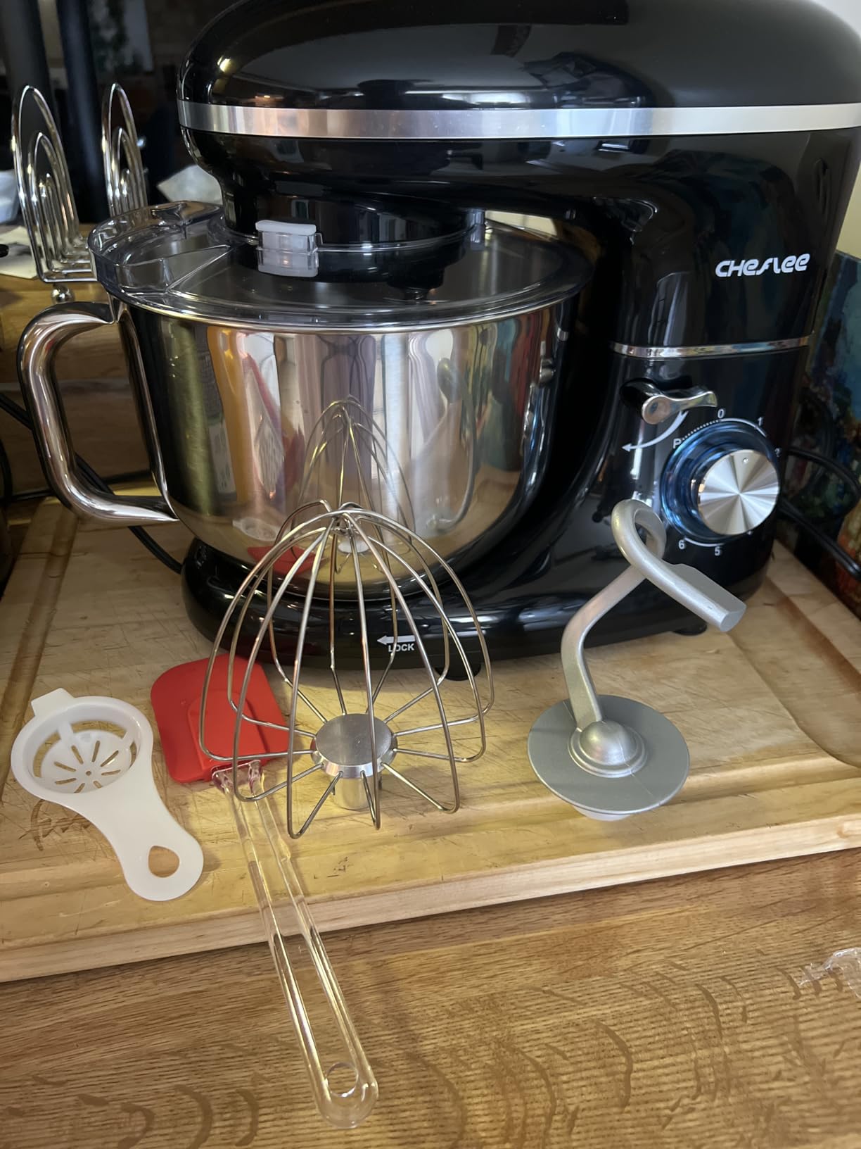 CHeflee Stand Mixer,660W 6+P With 6.5QT Stainless Steel Bowl,Dough Hook, Wire Whip & Beater,for Most Home Cooks,Blue Customer Review CHeflee Stand Mixer,660W 6+P With 6.5QT Stainless Steel Bowl,Dough Hook, Wire Whip & Beater,for Most Home Cooks,Blue - Customer Photo 1