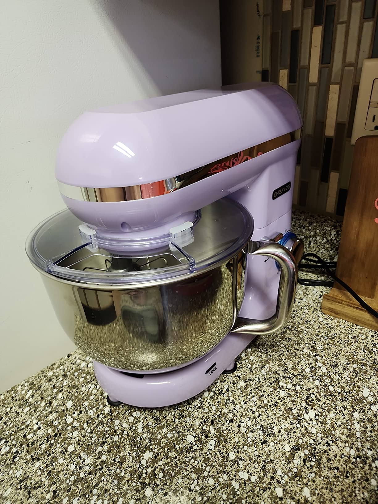 CHeflee Stand Mixer,660W 6+P With 6.5QT Stainless Steel Bowl,Dough Hook, Wire Whip & Beater,for Most Home Cooks,Blue Customer Review CHeflee Stand Mixer,660W 6+P With 6.5QT Stainless Steel Bowl,Dough Hook, Wire Whip & Beater,for Most Home Cooks,Blue - Customer Photo 3