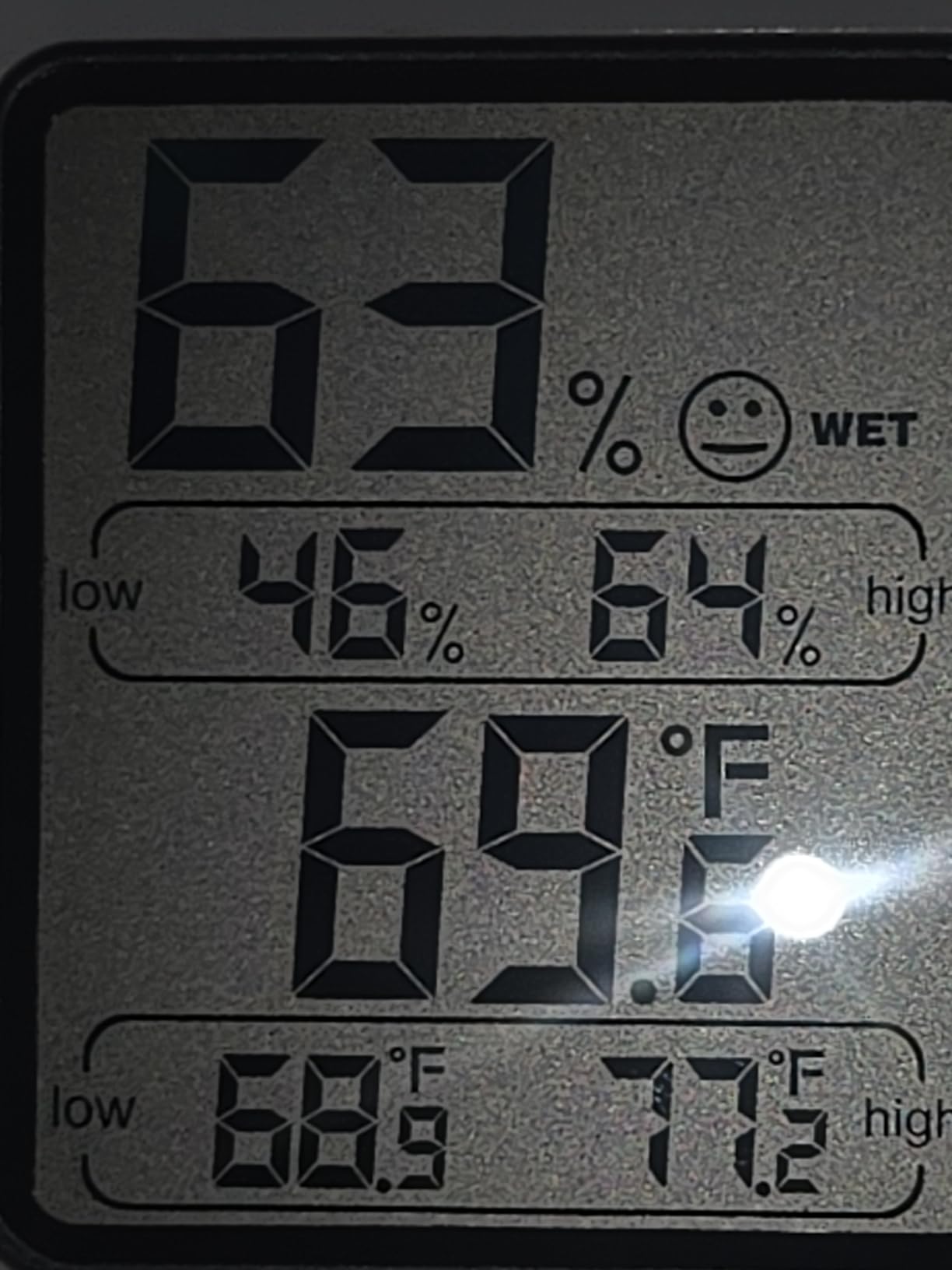 CHIVALZ 6L Humidifiers for Bedroom Large Room Home, Cool Mist Top Fill Humidifiers for Baby Nursery and Plants, 26dB Quiet, Nightlight, Up to 50 Hours, Oil Diffuser 1 Pack + 2 Mist Outlets White - Customer Photo 1