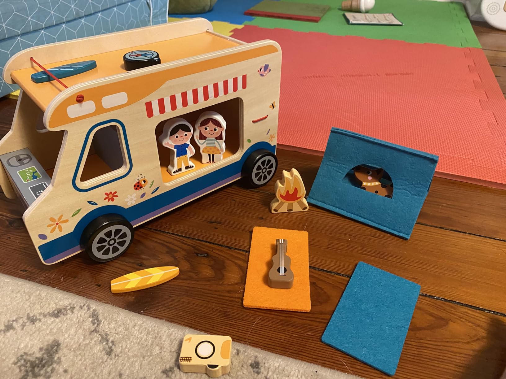 TOY APPÉTIT Wooden Toy RV Set with Figures, 13pc Toy Camper, RV Toy, Camper Toy, Camping Toys for Toddlers 1-3, Camper Set, Toy Truck, Trailer Set, Toy Campers Gift - Customer Photo 2