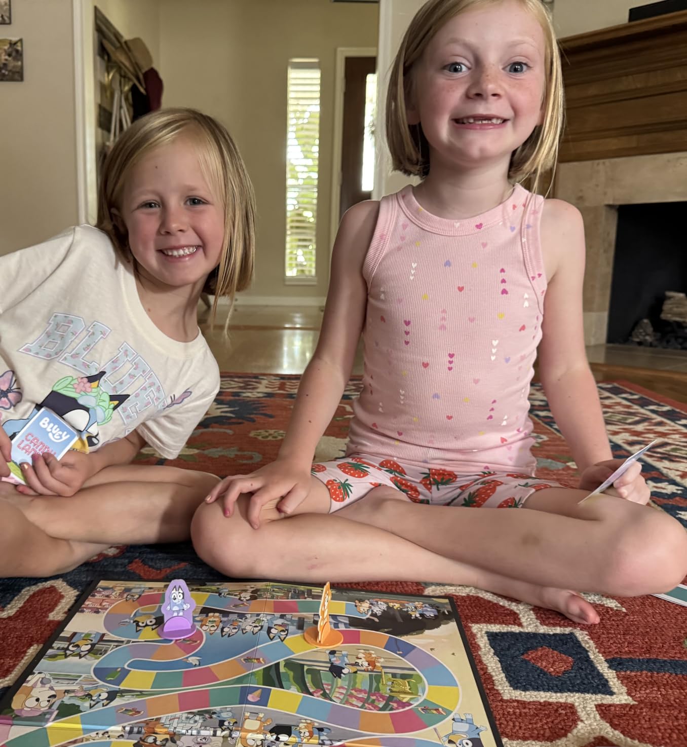 Hasbro Gaming Candy Land Bluey Edition Board Game | Ages 3 and Up | 2-6 Players | Play as Dad, Mum, Bluey, Bingo, Muffin, or Socks | Preschool Games | Kids (Amazon Exclusive) - Customer Photo 1