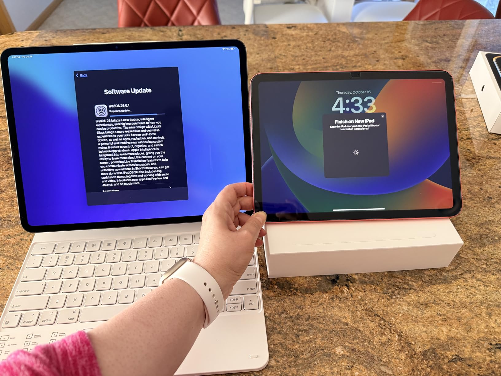 Apple iPad Pro 13-Inch (M4): Built for Apple Intelligence, Ultra Retina XDR Display, 256GB, 12MP Front/Back Camera, LiDAR Scanner, Wi-Fi 6E, Face ID, All-Day Battery Life — Space Black - Customer Photo 2