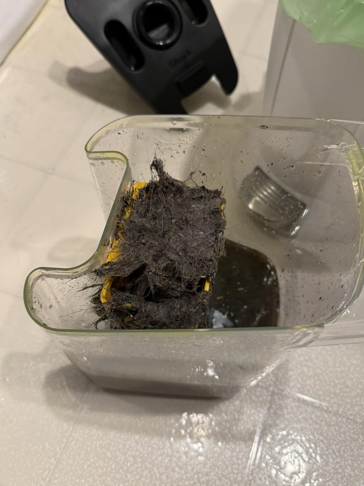 Shark CarpetXpert Upright Carpet, Area Rug & Upholstery Cleaner, Built-In Spot & Stain Remover & XL Tool, Perfect for Pets, Carpet Shampooer, 3 Cleaning Tools, Cleaning Solution, Slate Green, EX151 - Customer Photo 5