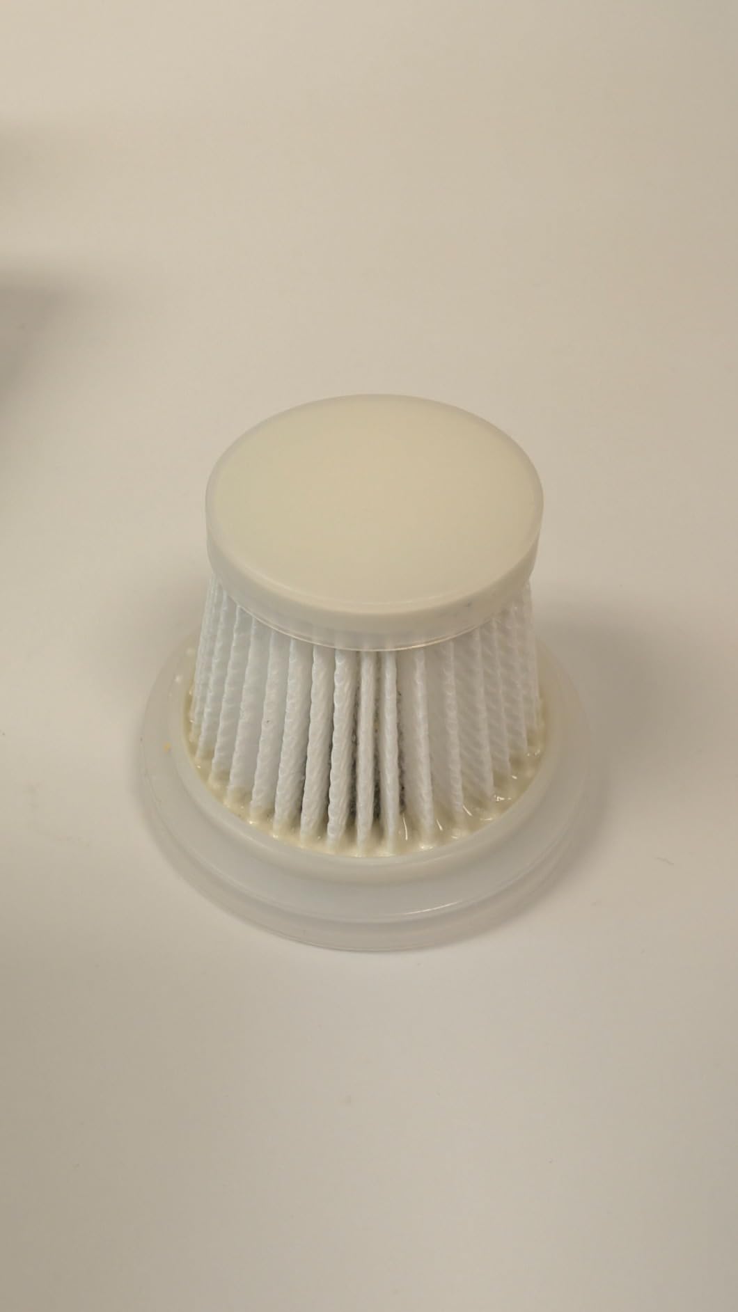 Handheld Vacuum Cordless, Car Vacuum with Brushless Motor & 14000Pa Suction, 1.2lbs Lightweight, LED Light, Slim Mini Vacuum Cleaner for Car Home Pet Customer Review Handheld Vacuum Cordless, Car Vacuum with Brushless Motor & 14000Pa Suction, 1.2lbs Lightweight, LED Light, Slim Mini Vacuum Cleaner for Car Home Pet - Customer Photo 2