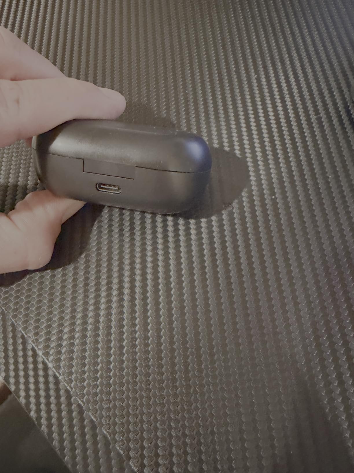 kurdene Wireless Earbuds Bluetooth 5.3 in Ear Buds Light Weight Headphones,Deep Bass Sound,Built in Mics Headset,Clear Calls Earphones for Sports Workout Customer Review kurdene Wireless Earbuds Bluetooth 5.3 in Ear Buds Light Weight Headphones,Deep Bass Sound,Built in Mics Headset,Clear Calls Earphones for Sports Workout - Customer Photo 1