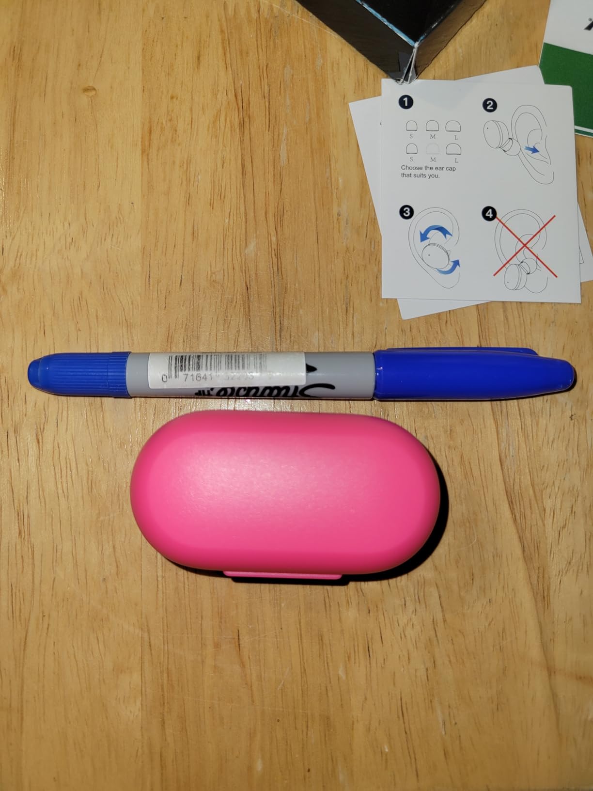 kurdene Wireless Earbuds Bluetooth 5.3 in Ear Buds Light Weight Headphones,Deep Bass Sound,Built in Mics Headset,Clear Calls Earphones for Sports Workout - Customer Photo 2