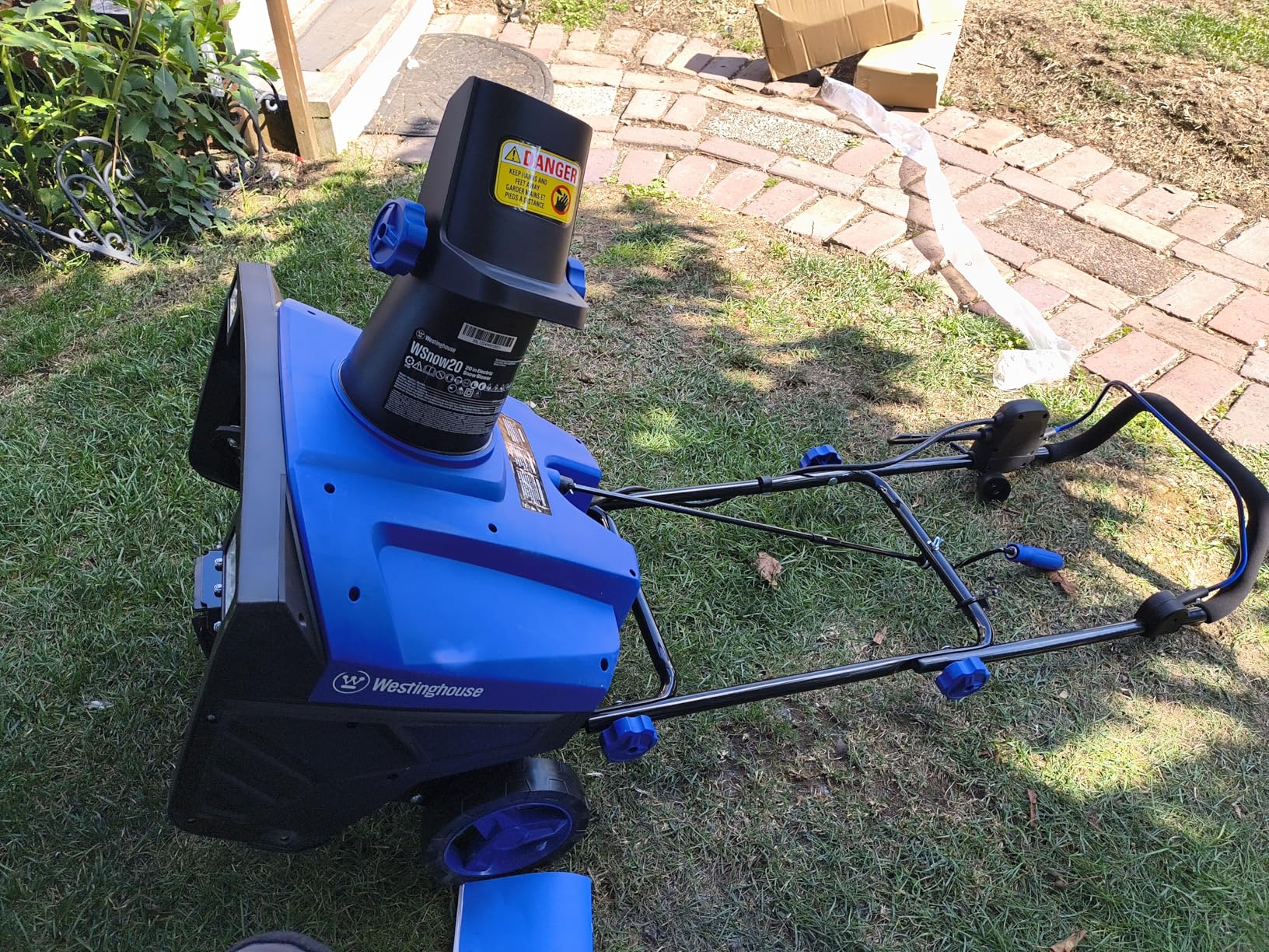 Westinghouse WSnow20 Corded Snow Blower 20 Inch, Steel Auger, Dual LED Lights, 1800 Watt Motor, Electric Snow Blower with 25ft Throwing Distance, Plows 680lbs/min, Adjustable Chute - Customer Photo 4