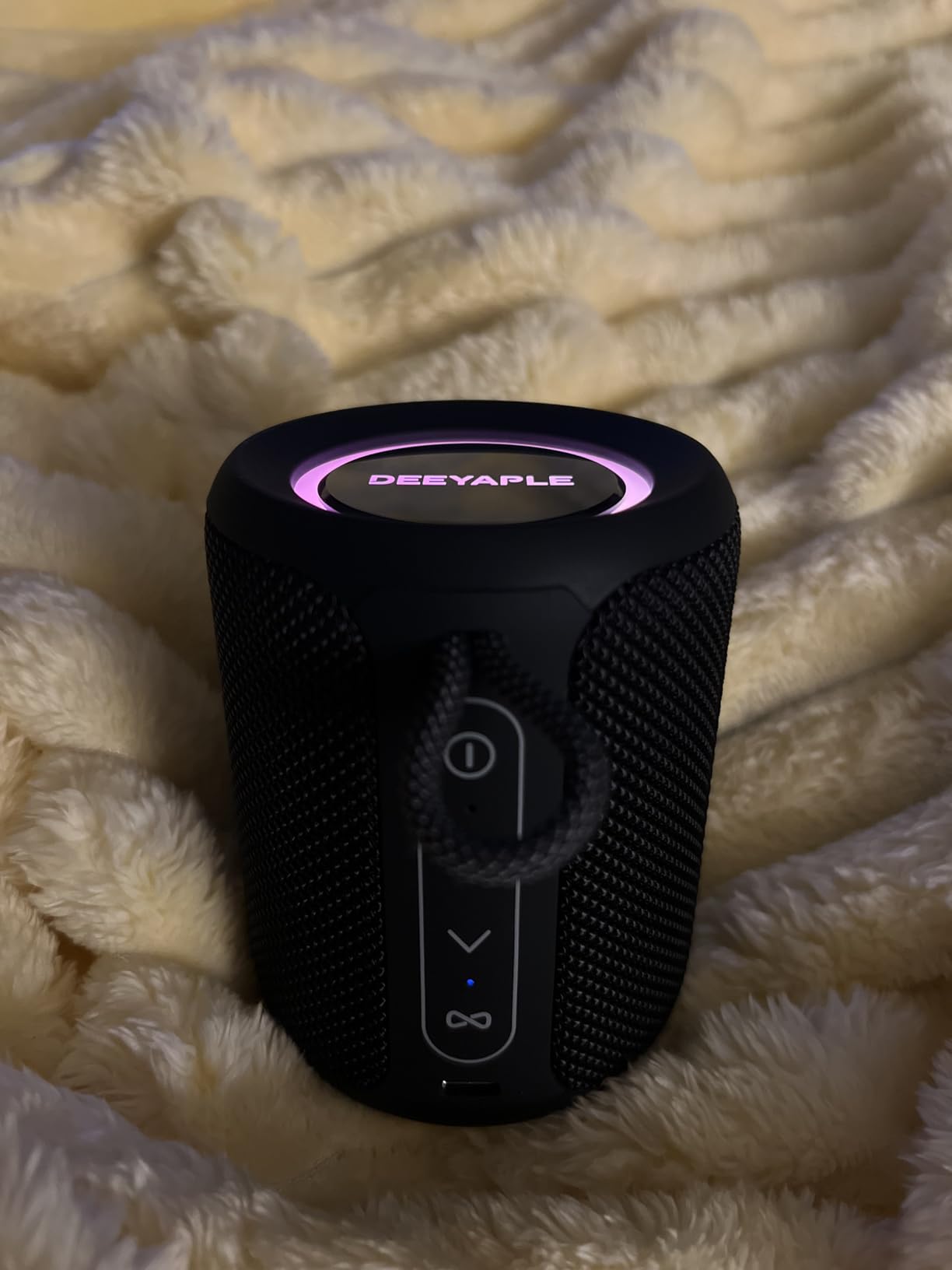 Bluetooth Speaker Wireless,IP67 Waterproof & Dustproof Portable Speaker with Lights,15W Loud Stereo Sound, 2500mAh Battery All Day Playtime, TWS Pairing, BT5.3, Home/Party/Outdoor/Beach (Black) - Customer Photo 1