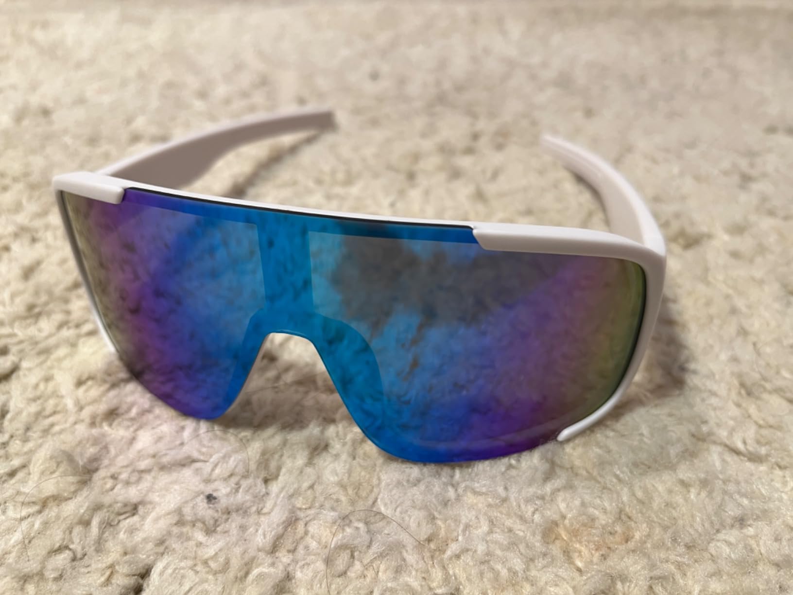 PARDUS Polarized Sports Sunglasses, UV400 Protection, Class 3 Sunshade for Men & Women, for Fishing, Outings, Cycling Customer Review PARDUS Polarized Sports Sunglasses, UV400 Protection, Class 3 Sunshade for Men & Women, for Fishing, Outings, Cycling - Customer Photo 1