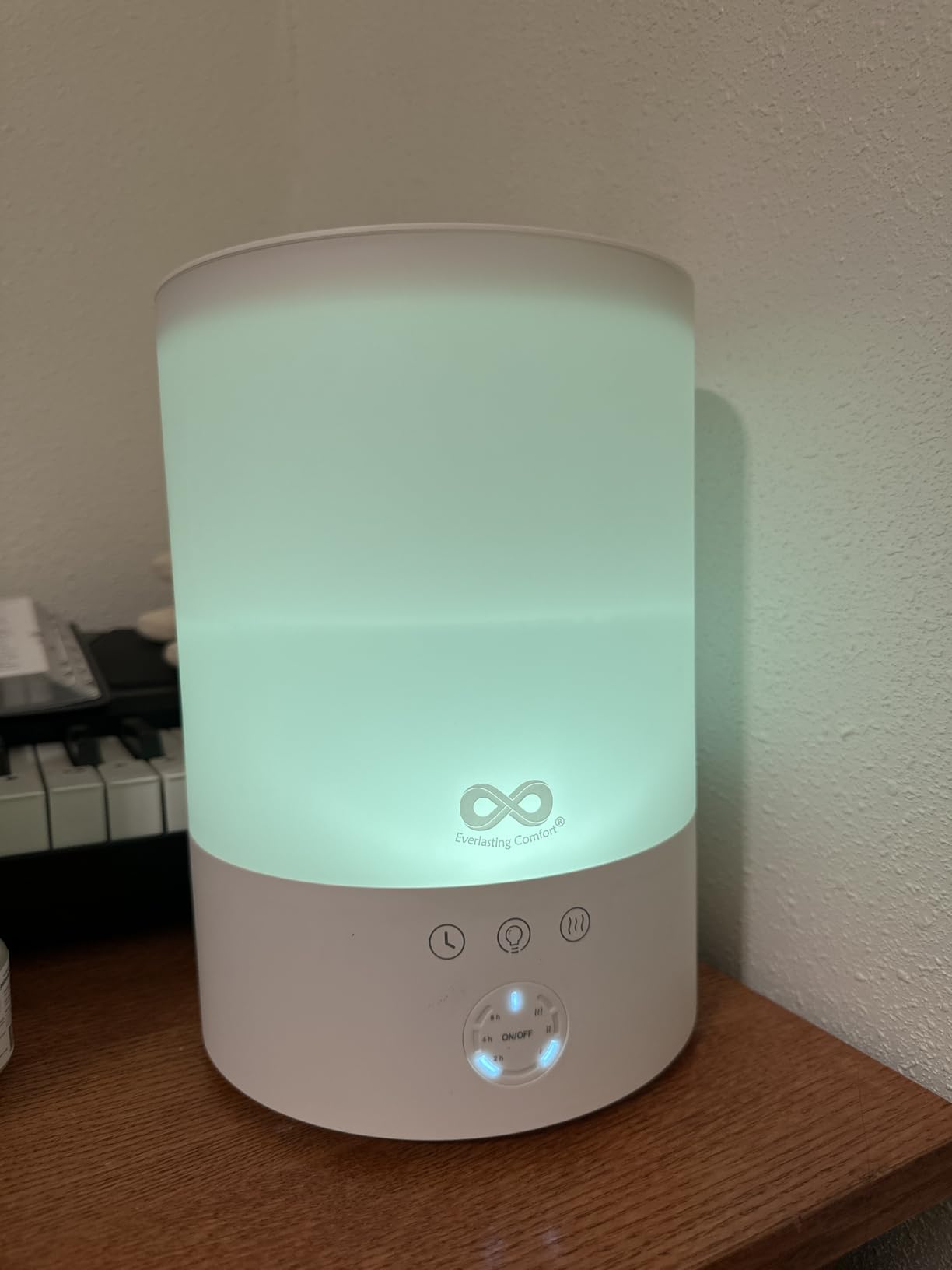 Everlasting Comfort 2.5L Top Fill Humidifiers for Bedroom - Quiet Easy to Fill & Clean, 24HR Runtime, Night Lights, Timer, Ultrasonic Cool Mist Humidifier, Auto Shut-Off, Essential Oil Diffuser - Customer Photo 1