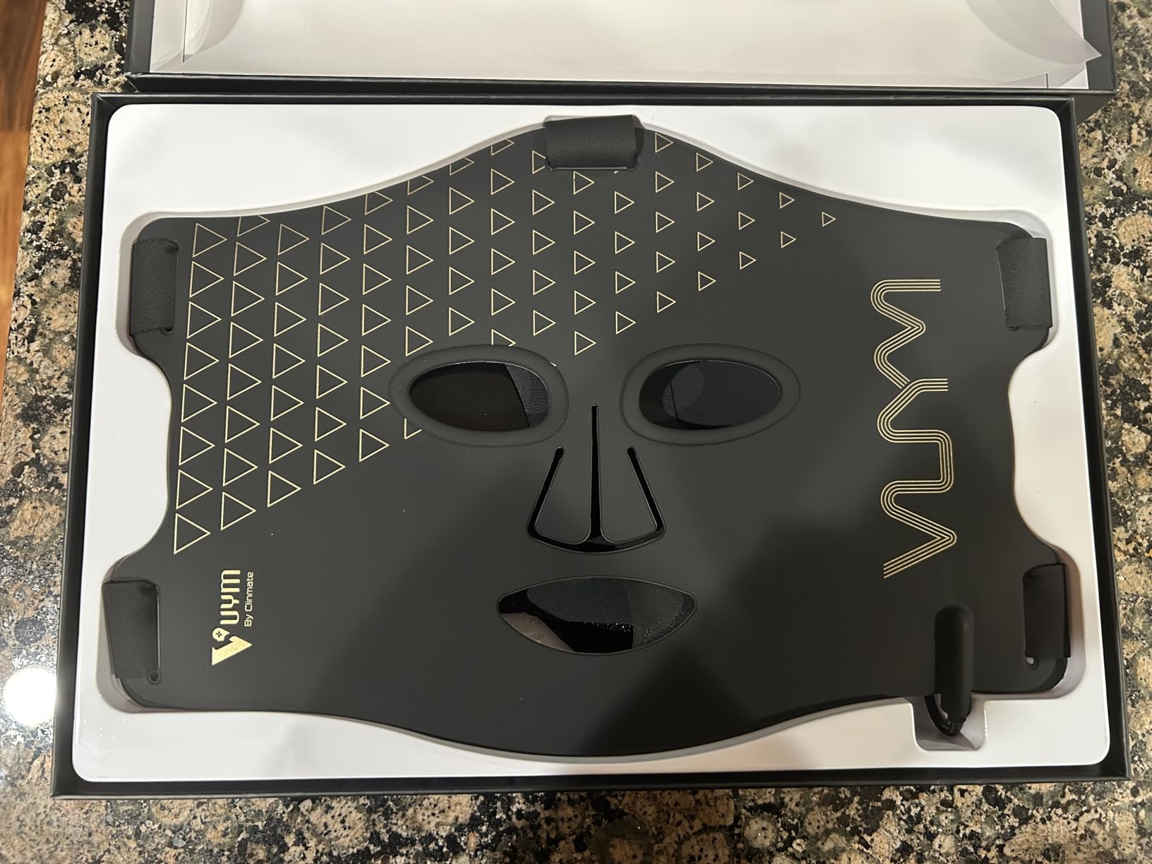 VYM Red Light Therapy for Face: Super Lightweight 292 LEDs High-Energy Red Light Therapy Mask Infrared LED Face Mask Light Therapy at Home Travel 2mm Thickness - White - Customer Photo 2