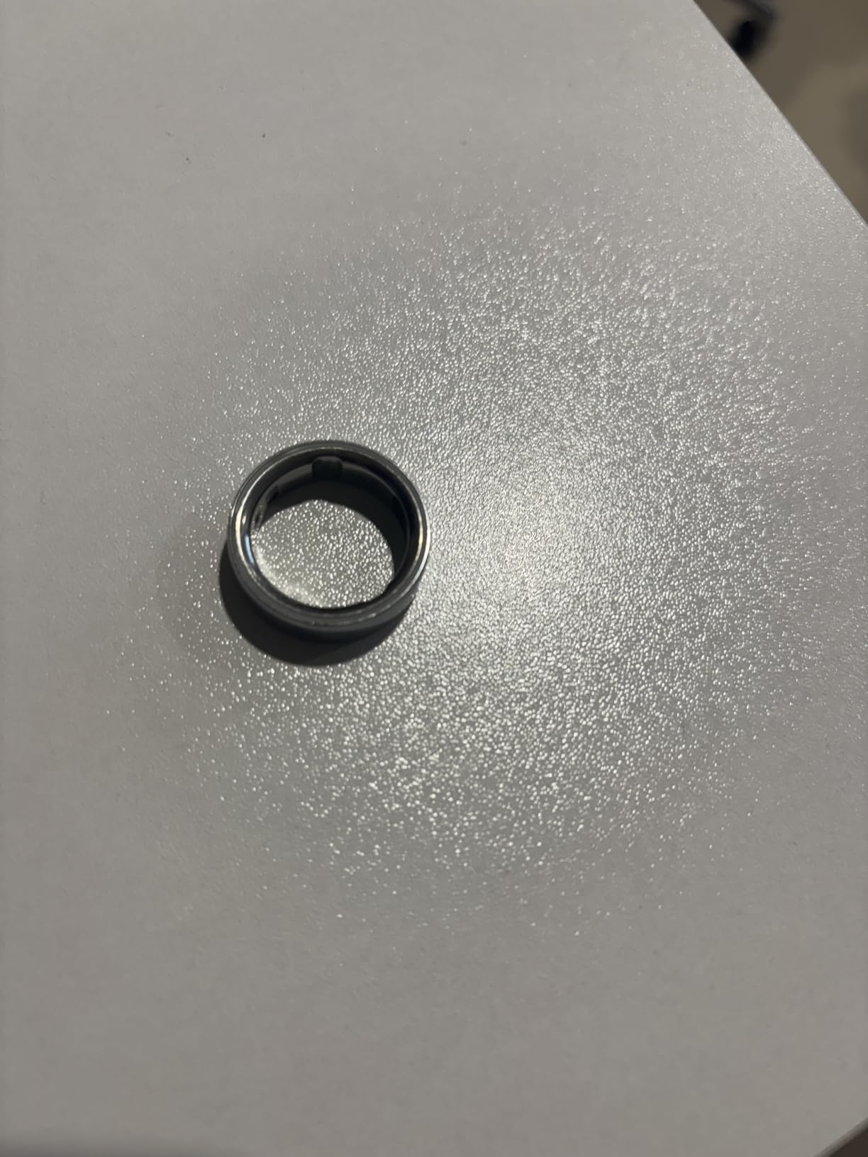 Oura Ring 4 - Silver - Size 8 - Size Before You Buy Customer Review Oura Ring 4 - Silver - Size 8 - Size Before You Buy - Customer Photo 2
