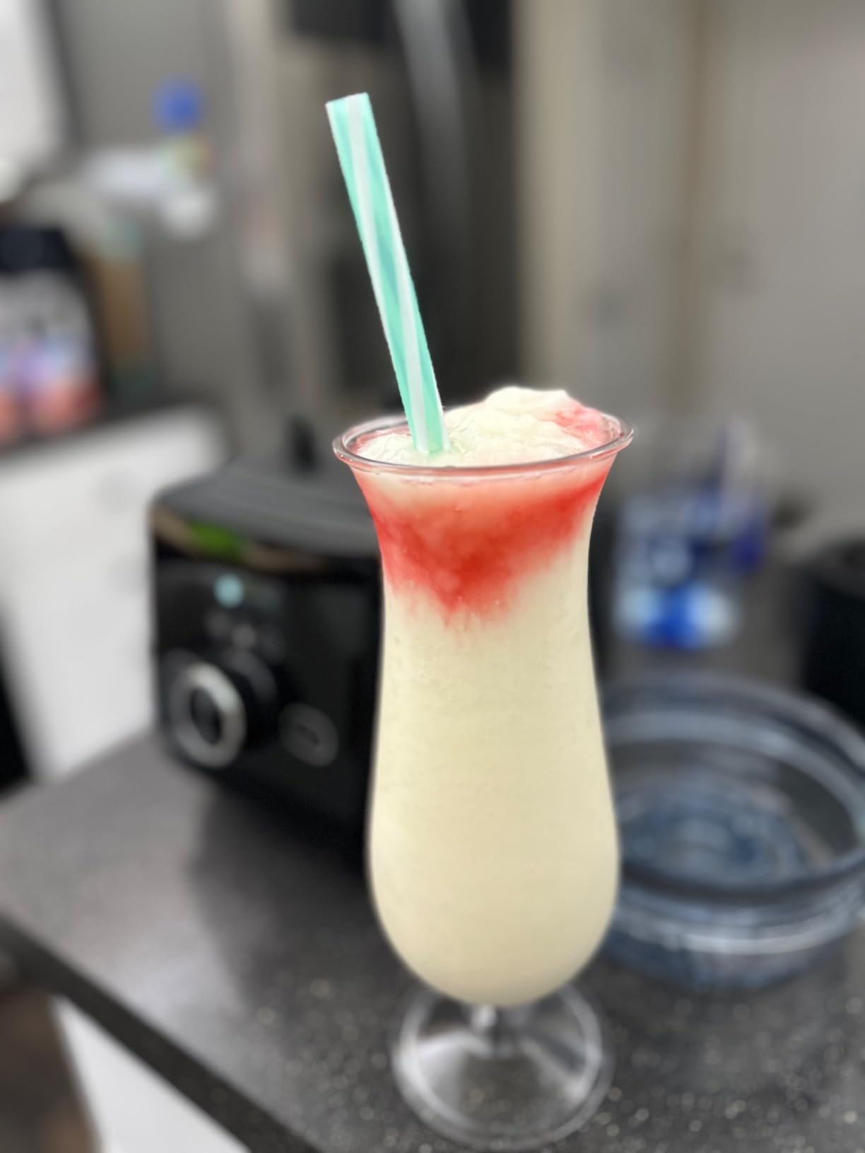 Ascent X4 Blender with Five Blending Programs, Self-Cleaning Program, Professional-Grade Blender for Smoothies, Soups & More, Stainless-Steel Blades, 48 Oz Container, Brushed Stainless - Customer Photo 5