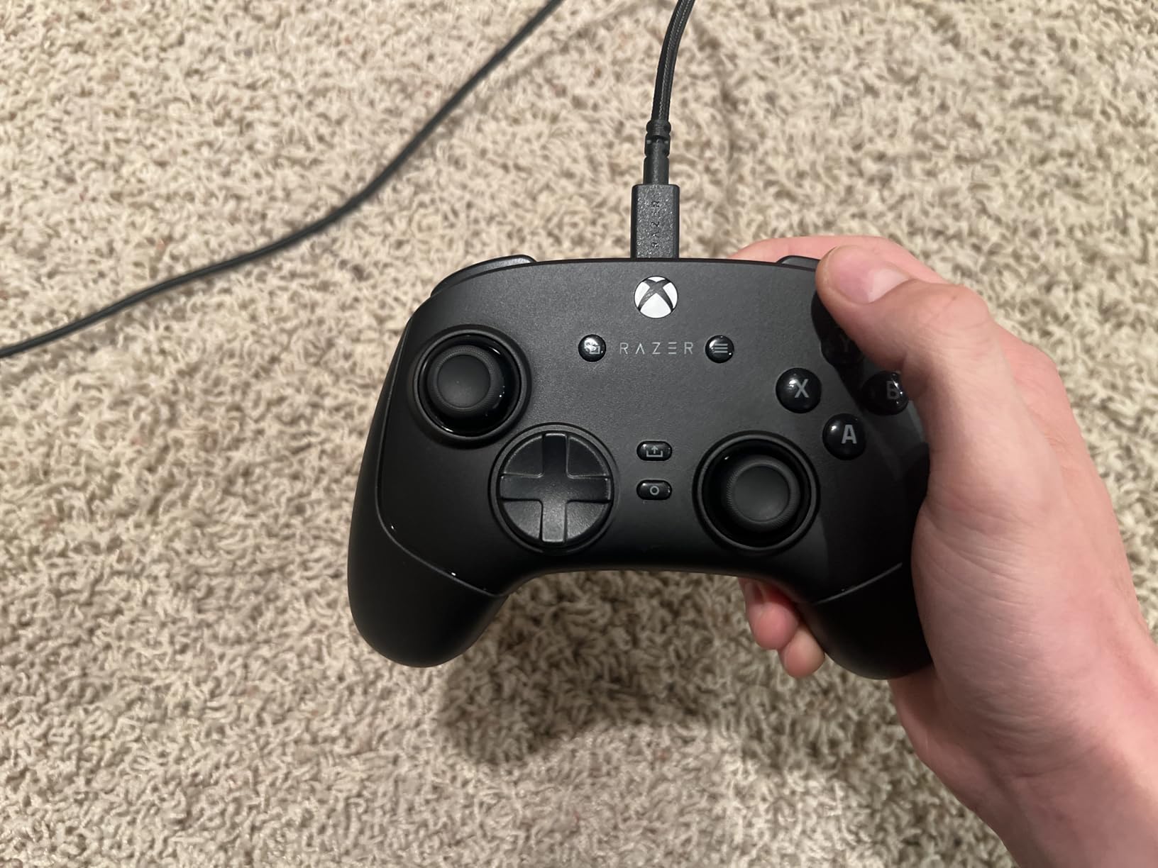 Razer Wolverine V3 Pro Wireless Gaming Controller: Licensed for Xbox Series X|S, Xbox One, Windows PC - 6 Remappable Buttons - Fast Triggers - Customizable Thumbsticks - Wired Tournament Mode - Black Customer Review Razer Wolverine V3 Pro Wireless Gaming Controller: Licensed for Xbox Series X|S, Xbox One, Windows PC - 6 Remappable Buttons - Fast Triggers - Customizable Thumbsticks - Wired Tournament Mode - Black - Customer Photo 1