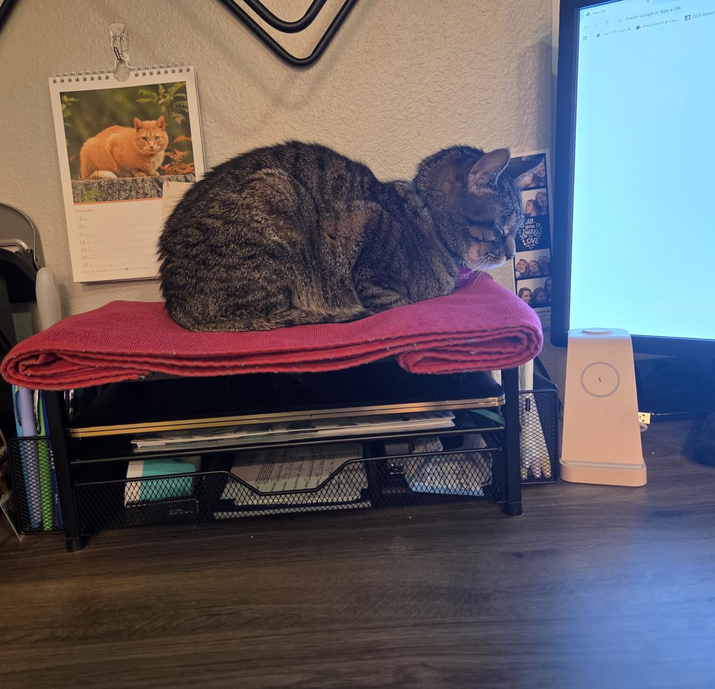 OPNICE Desk Organizer and Accessories, 2-Tier Computer Monitor Stand Riser with Drawer and 2 Pen Holders, Laptop Stand, Office Desk Accessories for Office Supplies, Black - Customer Photo 2