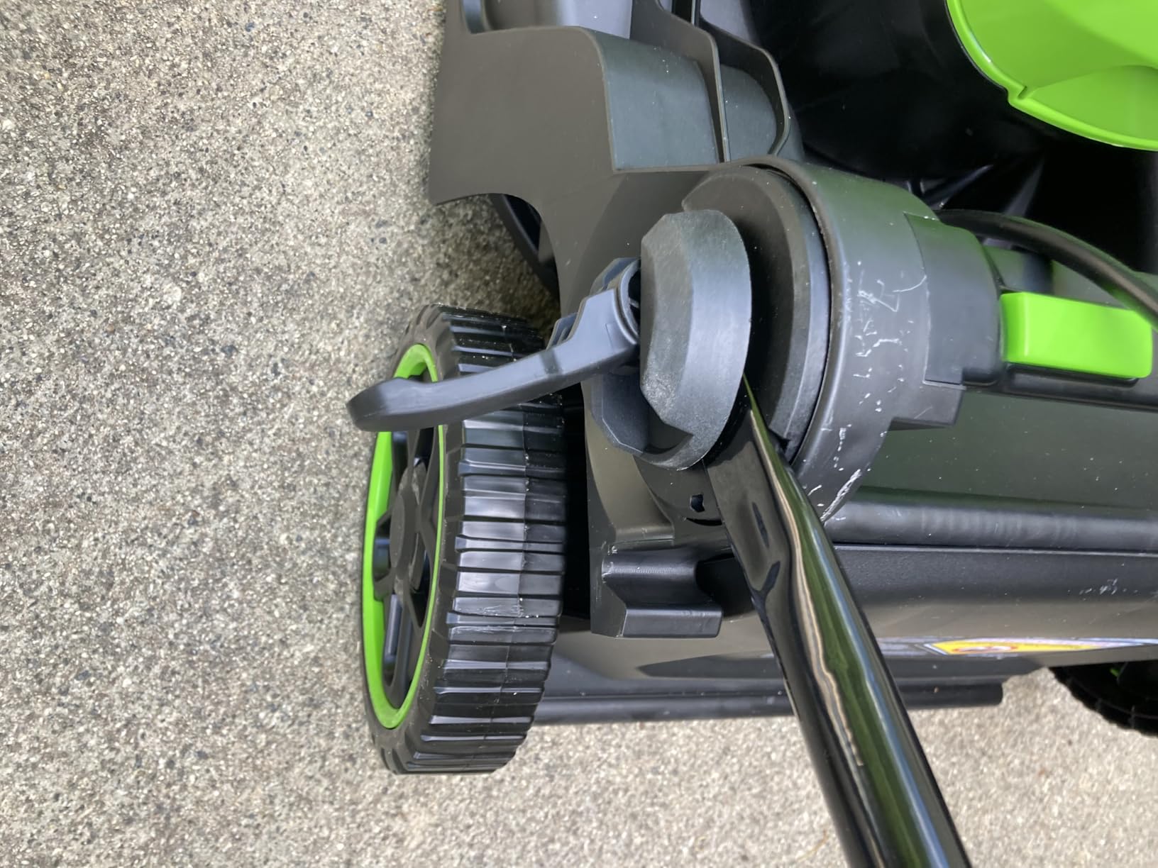 Greenworks 60V 17 Greenworks 60V 17