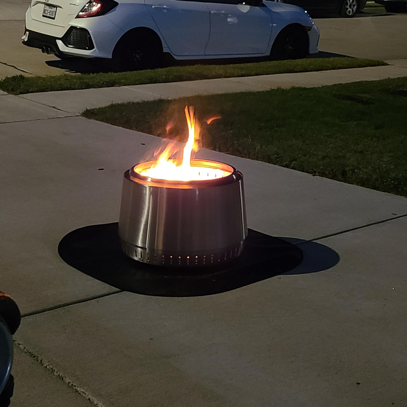 EAST OAK Fuoco Smokeless Fire Pit 21'' for Patio and Outdoor, Stainless Steel Firepit Wood Burning Fireplace with Carrying Bag, Portable Outdoor Fire Pit with Stand & Removable Ash Pan for Outside - Customer Photo 3