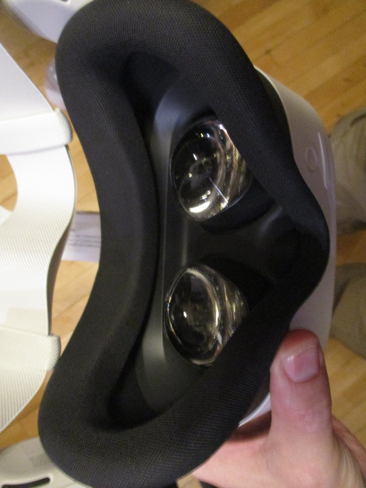 Meta Quest 3S 256GB | VR Headset — Thirty-Three Percent More Memory — 2X Graphical Processing Power — Virtual Reality Without Wires — Access to 40+ Games with a 3-Month Trial of Meta Horizon+ Included Customer Review Meta Quest 3S 256GB | VR Headset — Thirty-Three Percent More Memory — 2X Graphical Processing Power — Virtual Reality Without Wires — Access to 40+ Games with a 3-Month Trial of Meta Horizon+ Included - Customer Photo 2