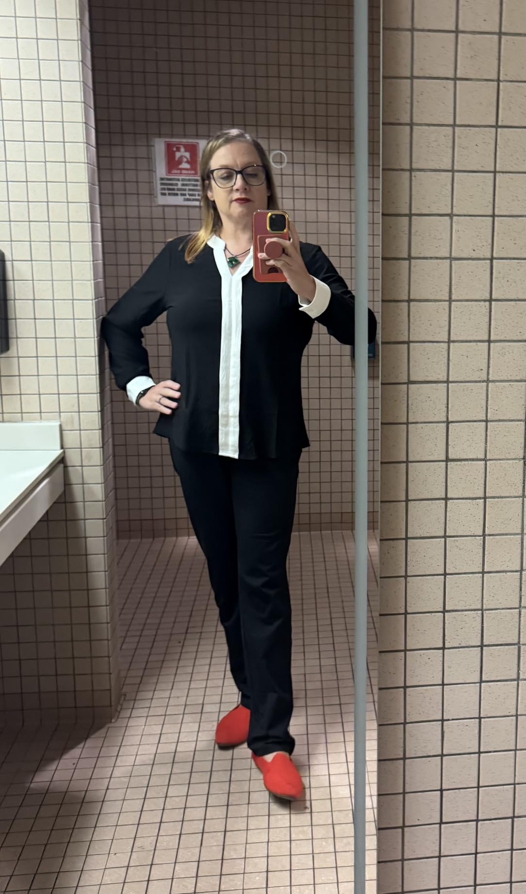 Blooming Jelly Women's Dressy Casual Blouses Business Work Tops Long Sleeve V Neck Pleated Shirts 2025 Fall Outfits Customer Review Blooming Jelly Women's Dressy Casual Blouses Business Work Tops Long Sleeve V Neck Pleated Shirts 2025 Fall Outfits - Customer Photo 4