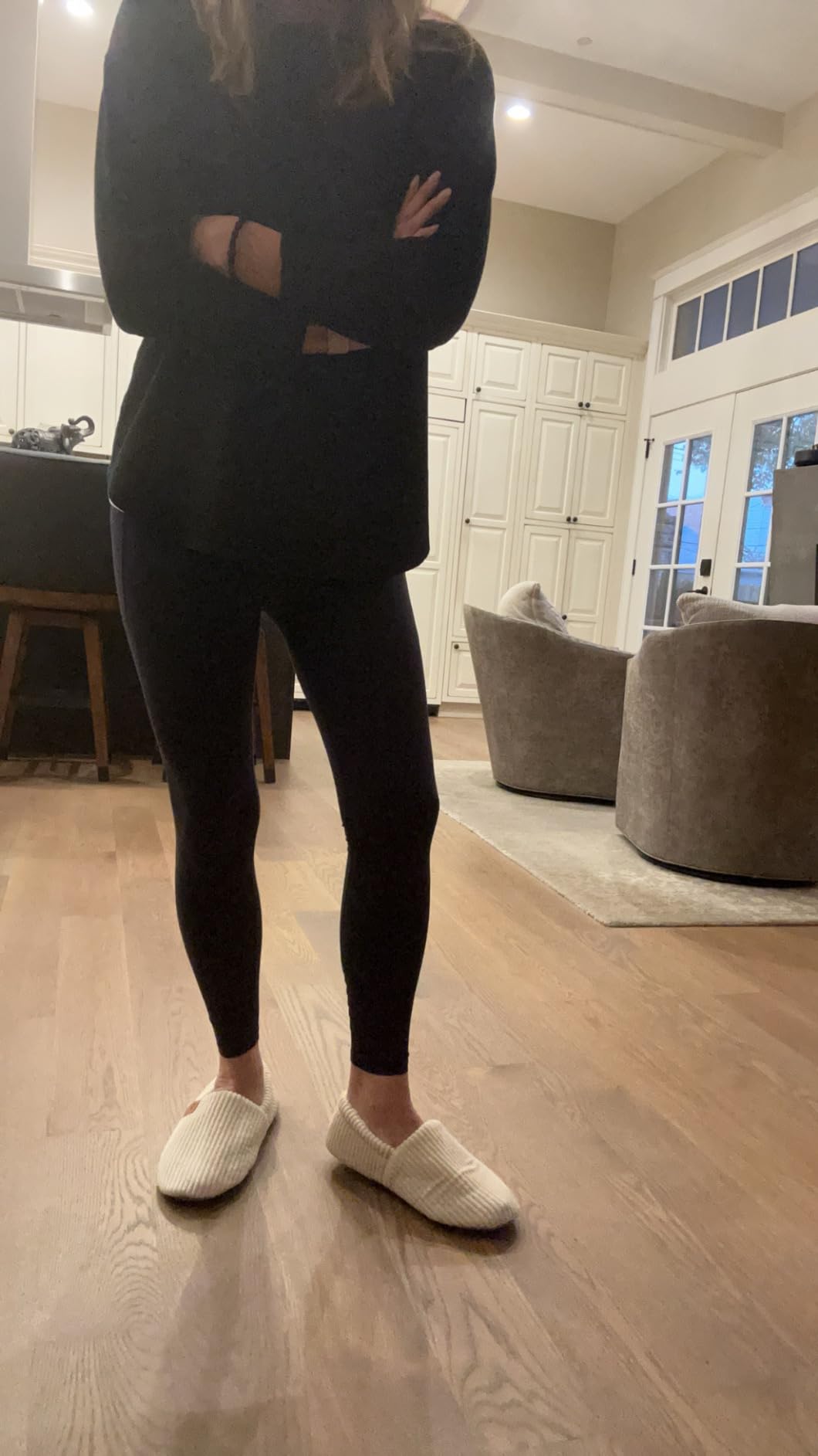 QIGEGE Women's Soft Full Slippers Memory Foam House Bedroom Corduroy Lightweight House Shoes Cozy Loafer Slide Comfy Trendy Gift Slippers - Customer Photo 2