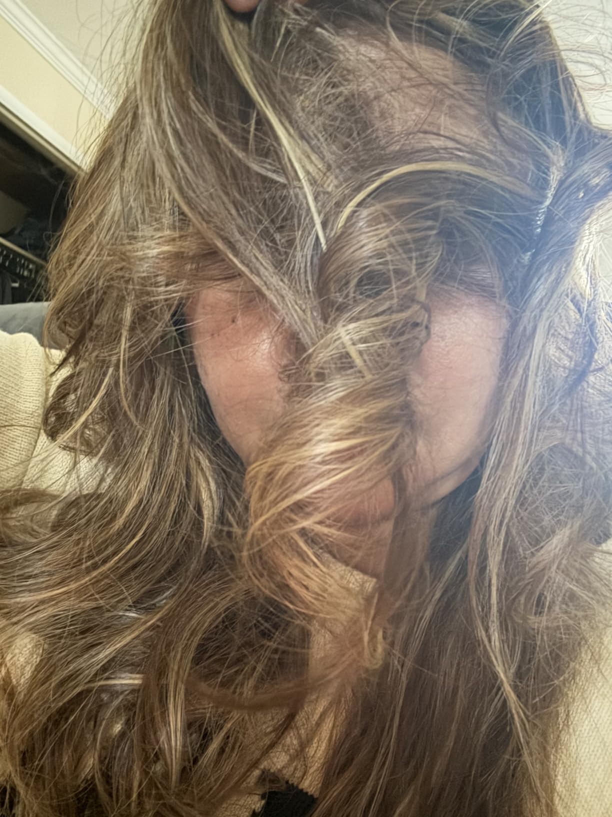 Shark FlexFusion Hair Straightener & Powerful Hair Dryer with Fusion Hair Brush, Ceramic Air Styler with Auto-Wrap Curlers & Concentrator, Ceramic Plates, Cosmic Blush HD641S Customer Review Shark FlexFusion Hair Straightener & Powerful Hair Dryer with Fusion Hair Brush, Ceramic Air Styler with Auto-Wrap Curlers & Concentrator, Ceramic Plates, Cosmic Blush HD641S - Customer Photo 1