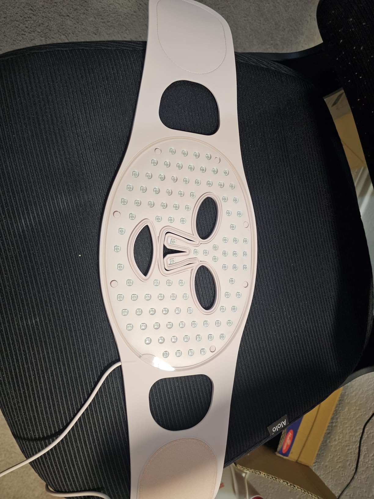 LED Face Mask Light Therapy, 4 Modes Portable Red Light Therapy for Face, 2000mAh Rechargeable Remote, Blue, Orange, 850NM Infrared & Red Light Mask, 400 LEDs, Timing Function, at Home & Travel - Customer Photo 2