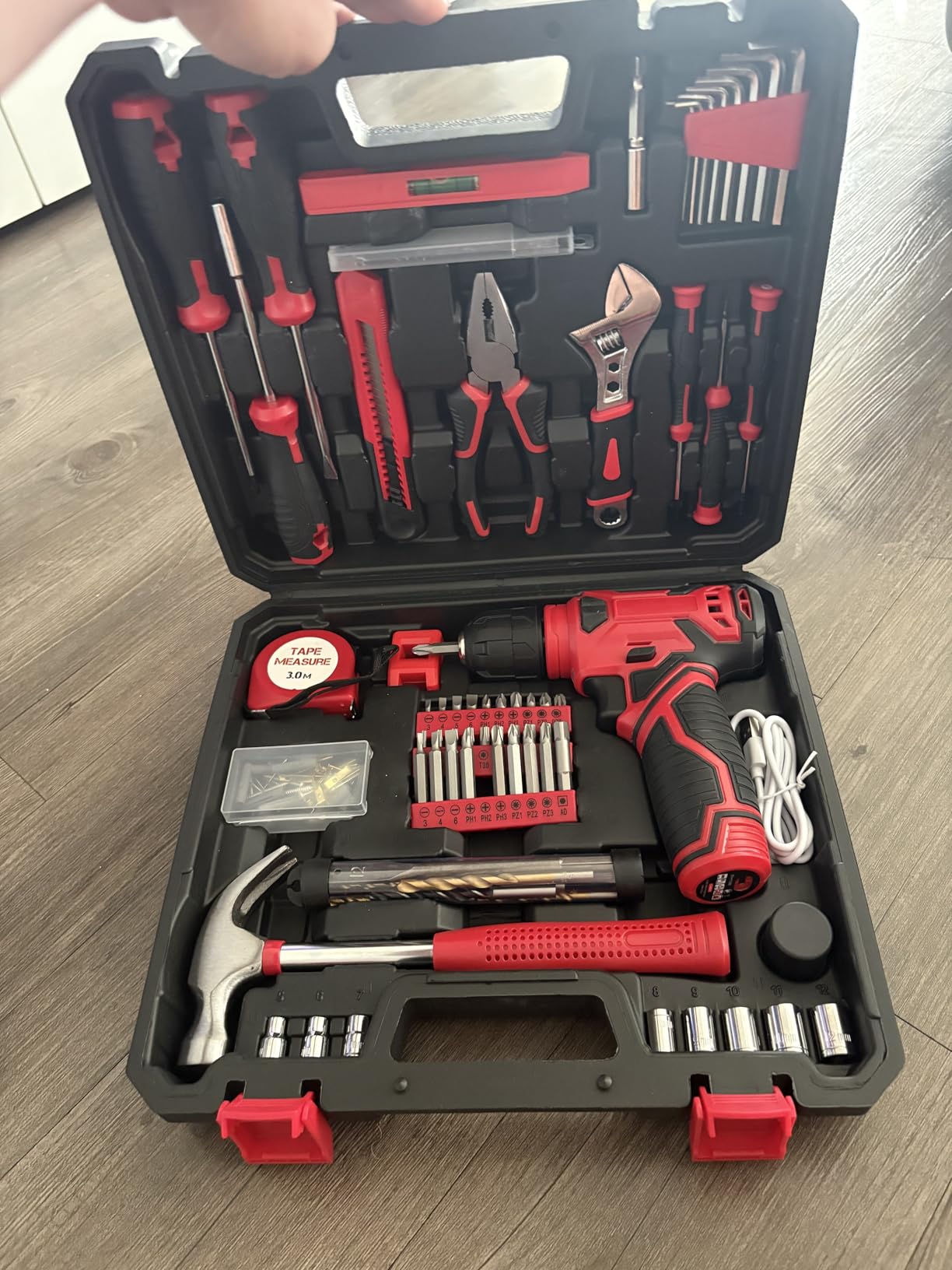 Tool Set - 8V Cordless Drill Set, 132 Piece Home Tool Set With Hand Drill, Tool Kit for Women & Men, Perfect for Homeowner, Diyer, Handyman - Customer Photo 4