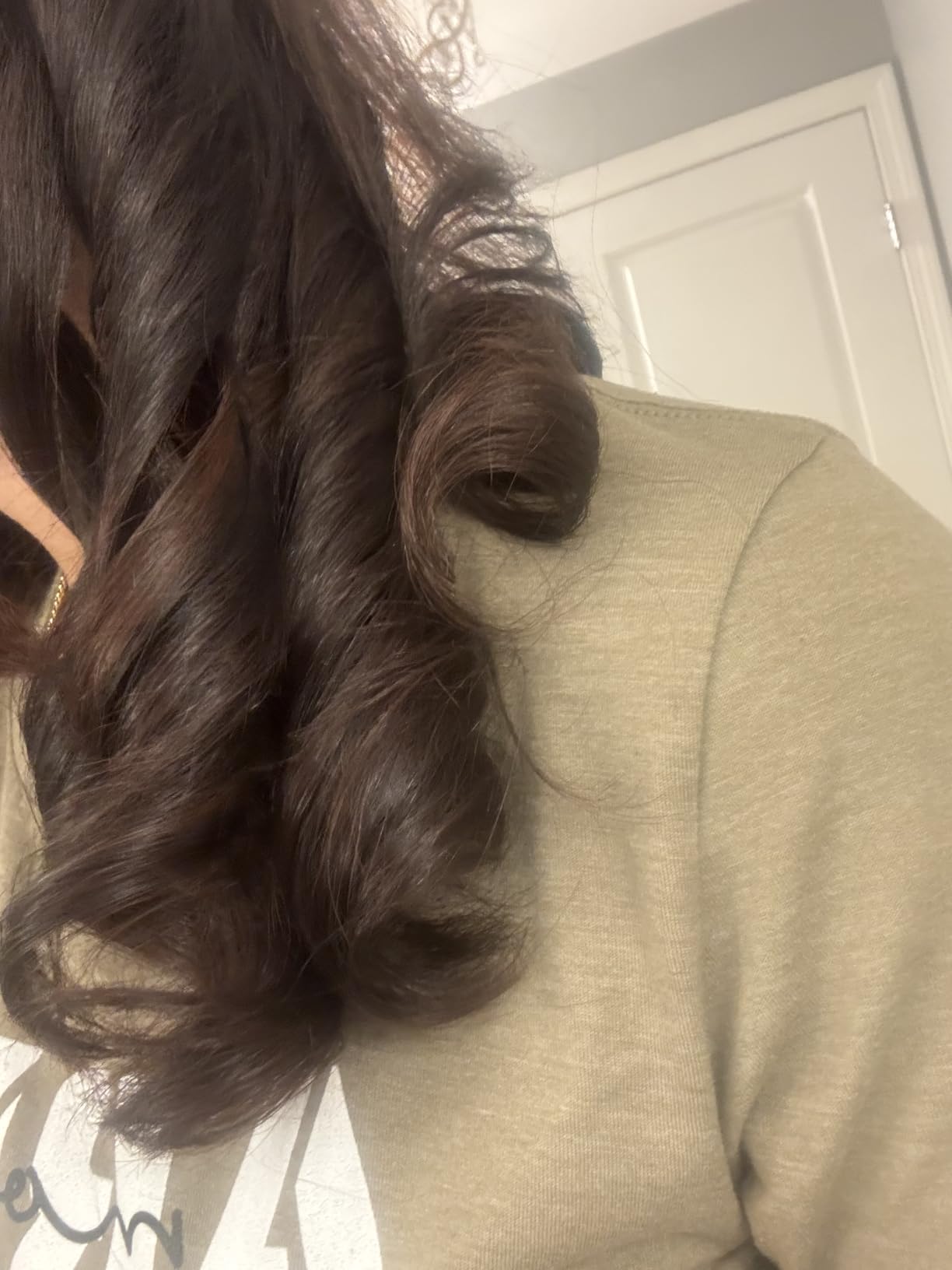 SHEGLAM Automatic Curling Iron 1 1/4 inch with 3 Temperatures Fast Heating, 2-Way Rotation, Anti-Scald, Anti-Tangle Rotating, Automatic Shut-Off for Hair Styling - Customer Photo 1