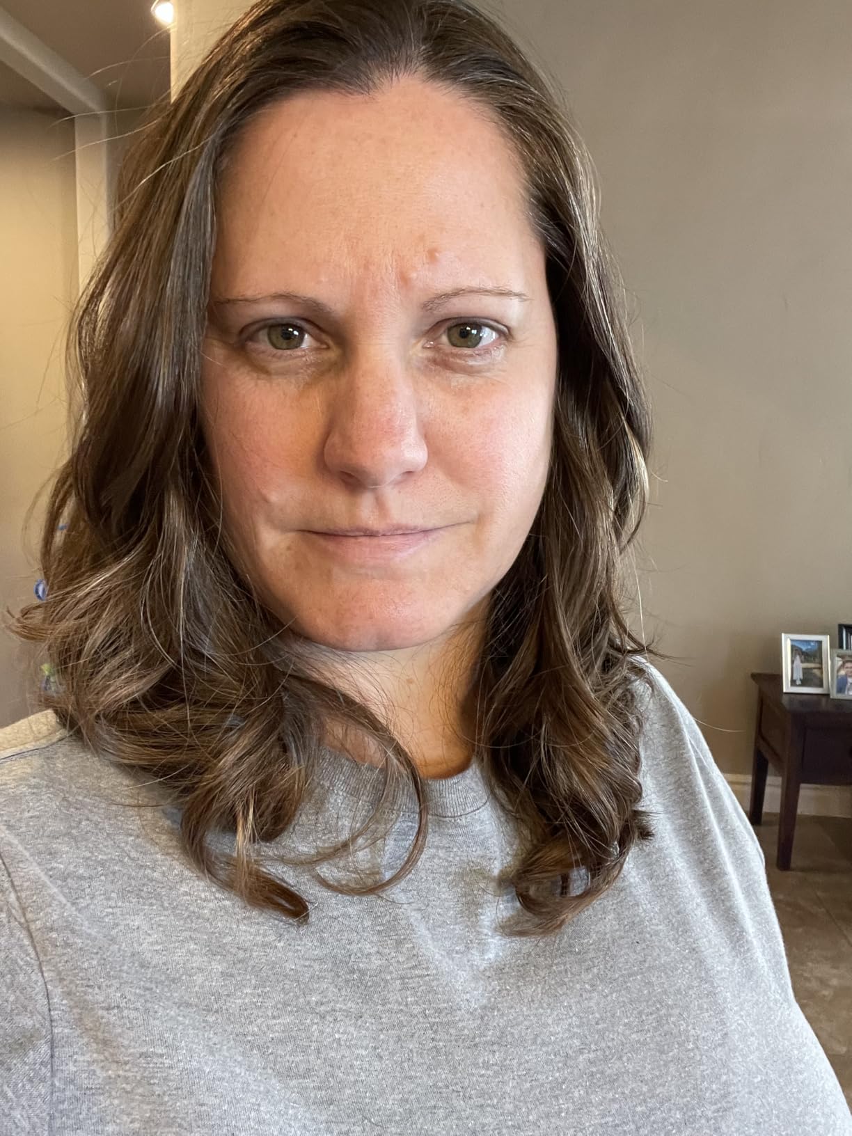 SHEGLAM Automatic Curling Iron 1 1/4 inch with 3 Temperatures Fast Heating, 2-Way Rotation, Anti-Scald, Anti-Tangle Rotating, Automatic Shut-Off for Hair Styling - Customer Photo 2